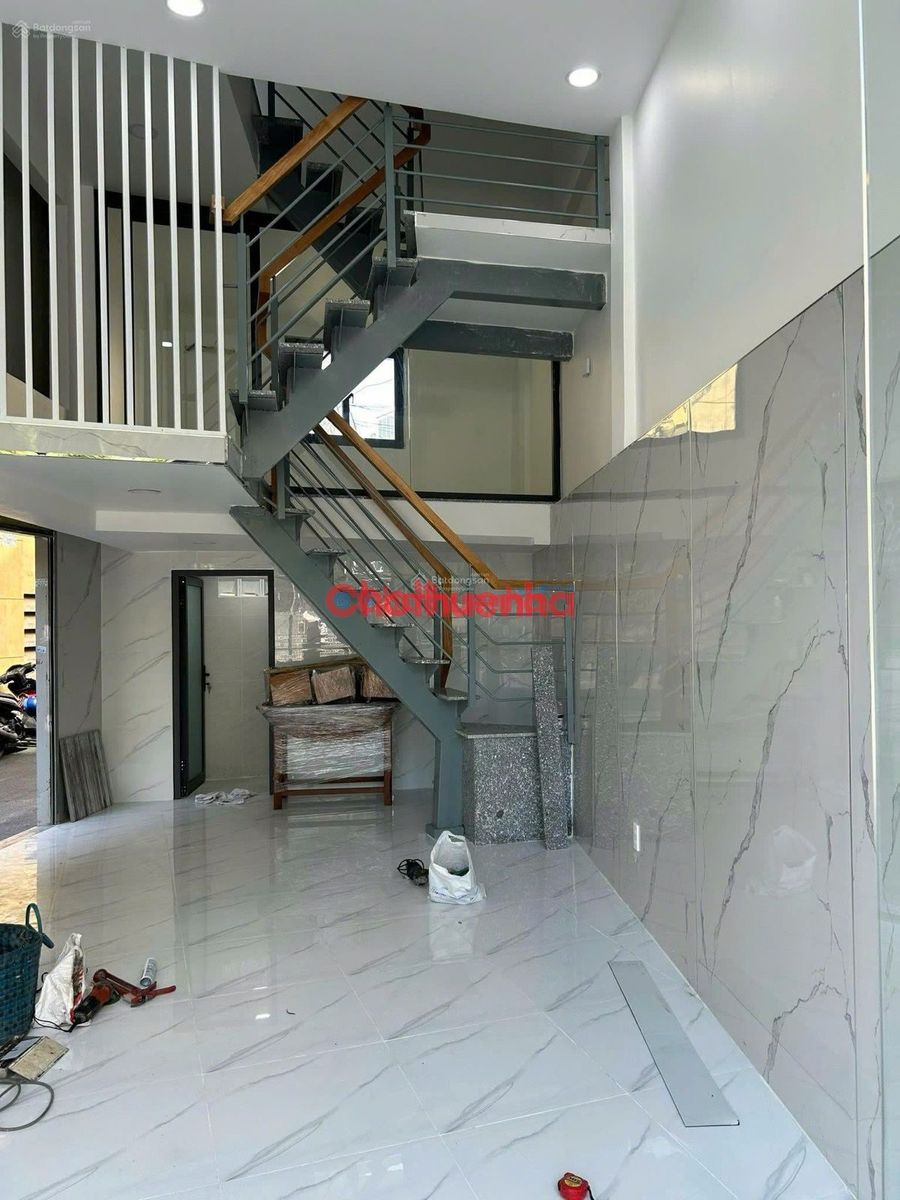 CHO THUÊ NGUYÊN CĂN NGUYỄN VĂN TRỖI, PHÚ NHUẬN, TRỤC ĐƯỜNG HUYẾT MẠCH, 5.49m, 5 Tầng