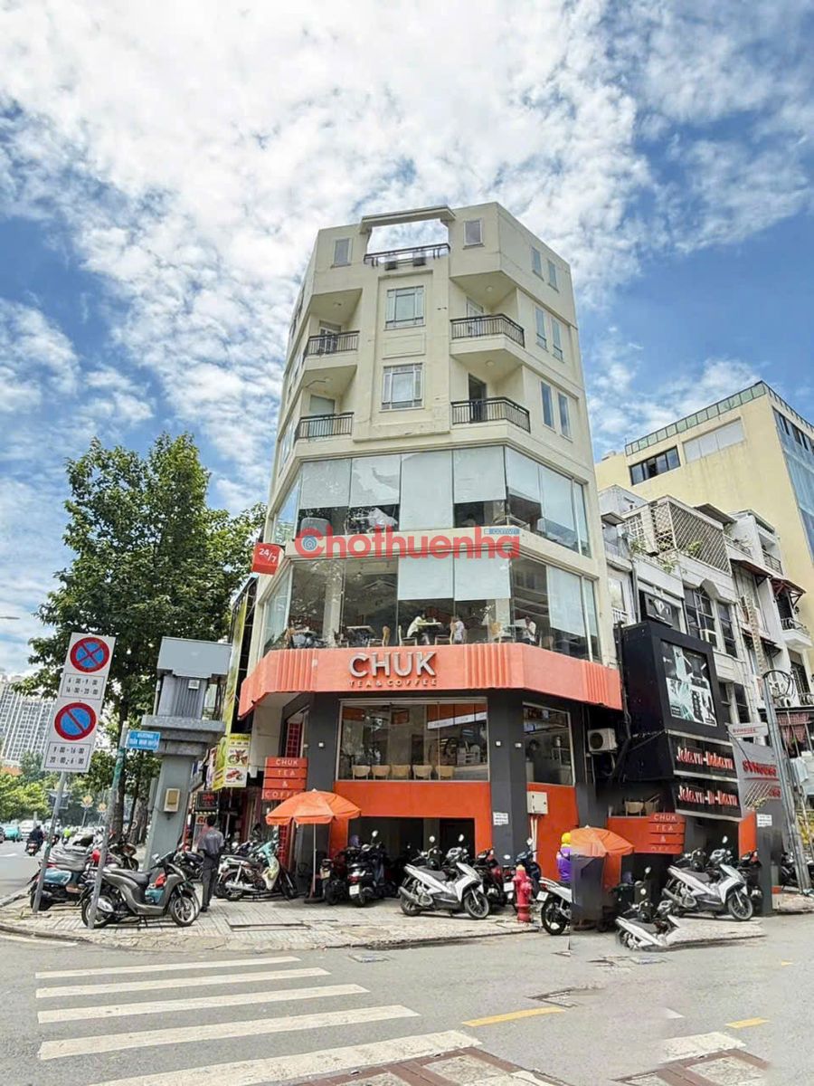 CHO THUÊ GÓC 2 MẶT TIỀN ĐƯỜNG 3 THÁNG 2, QUẬN 10 - 8X6M - KINH DOANH TỰ DO 