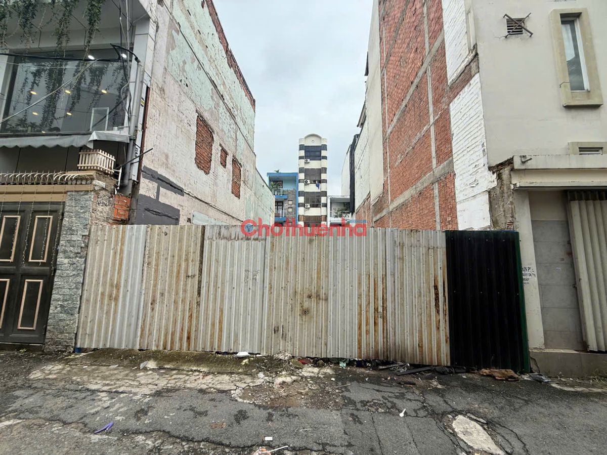 Cho thuê đất đường Trương Quốc Dung, Phường 10, Phú Nhuận