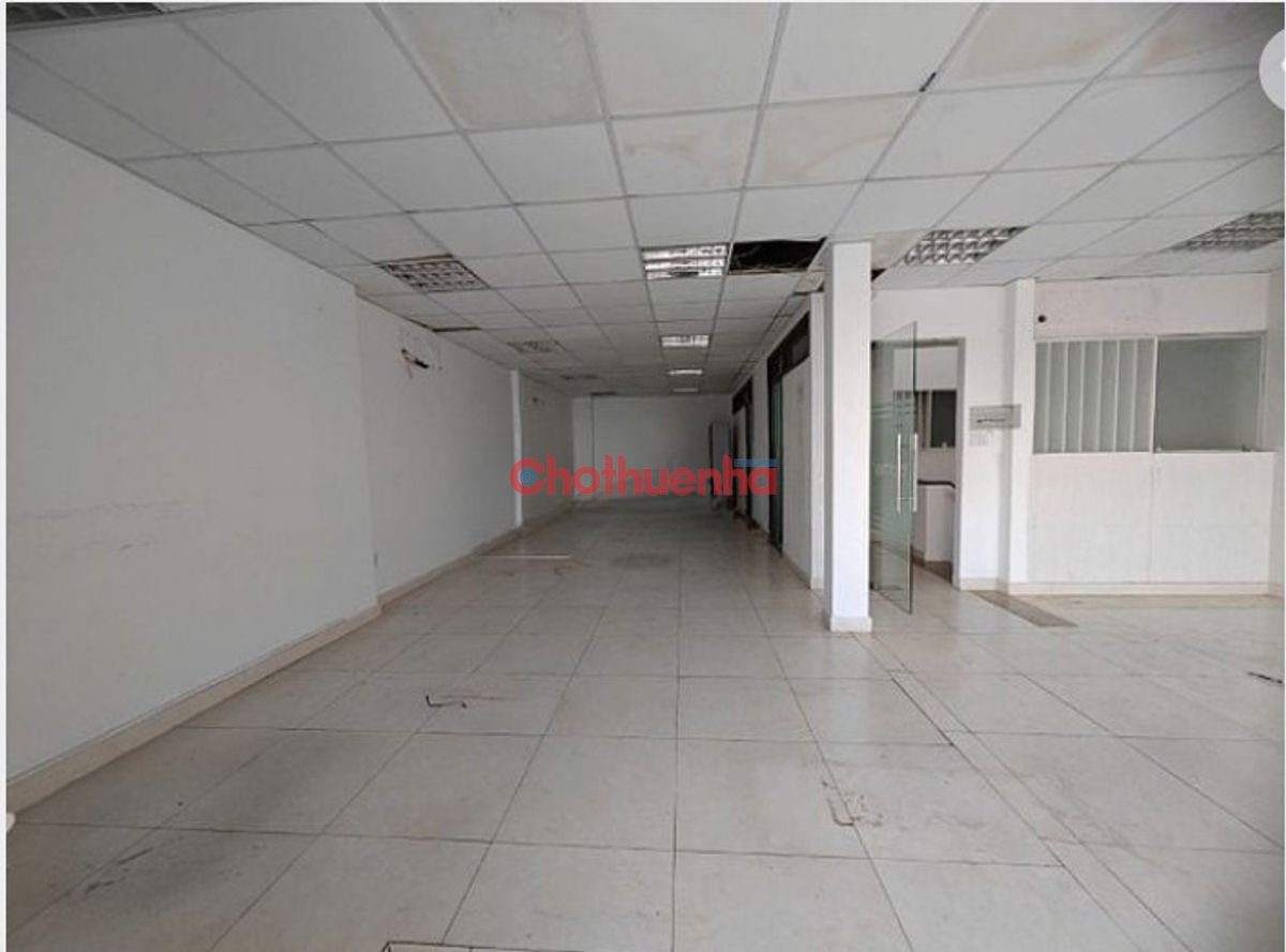 Cho thuê nhà mặt tiền đường Trần Khánh Dư, phường Tân Định, Quận 1 - Ngang 8m