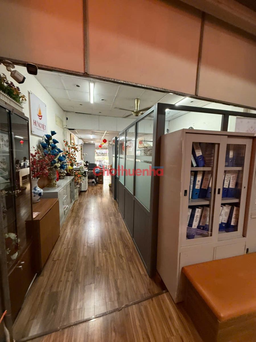 CHO THUÊ NHÀ NGUYÊN CĂN MẶT TIỀN ĐƯỜNG NGUYỄN KIỆM – PHÚ NHUẬN