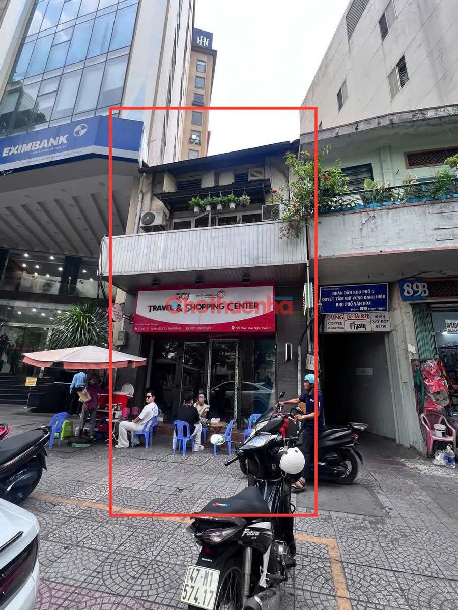Cho thuê mặt bằng Hàm Nghi, Quận 1 - Trống suốt - Khu văn phòng sầm uất