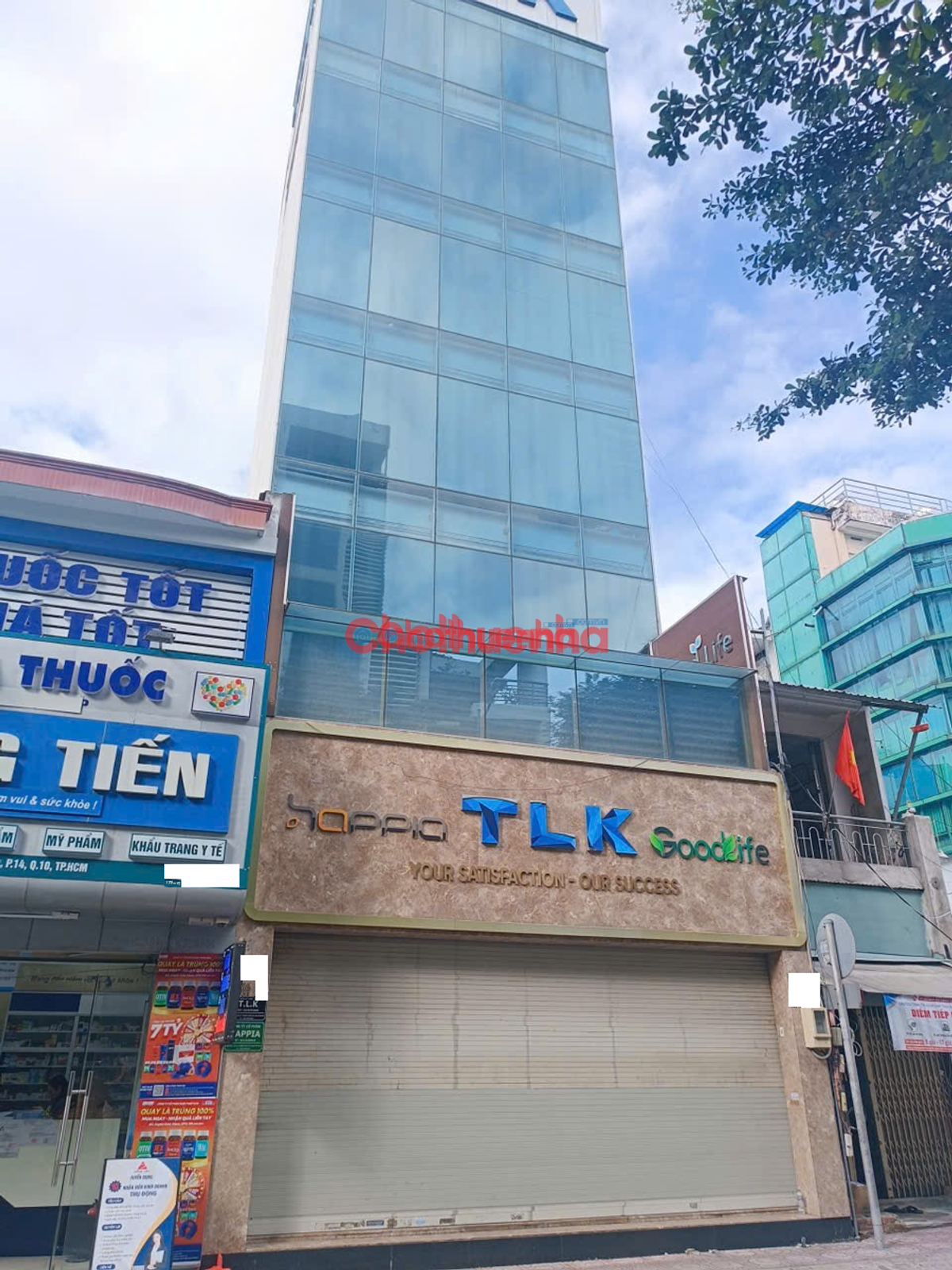 CHO THUÊ TÒA NHÀ FULL KÍNH ĐƯỜNG THÀNH THÁI QUẬN 10. NGANG 6M. TRỆT 6 LẦU