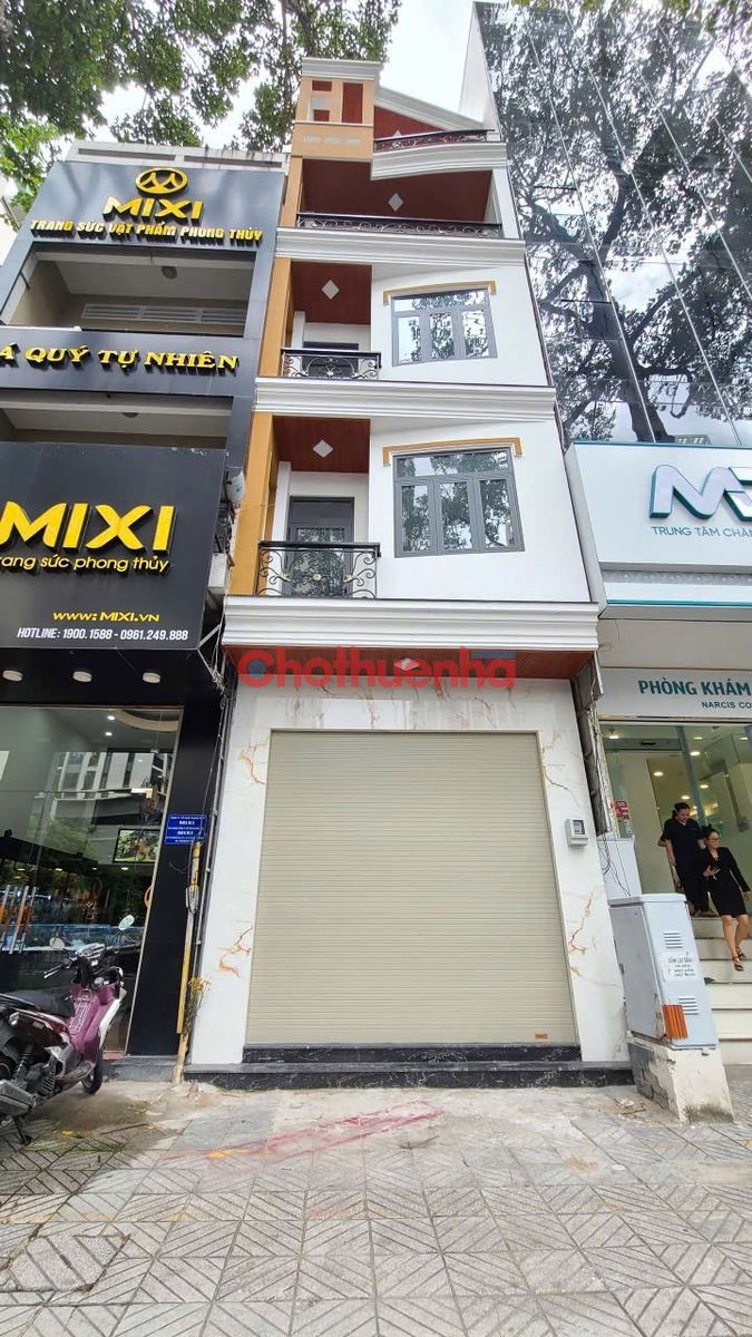 CHO THUÊ NHÀ MẶT TIỀN ĐƯỜNG 3/2, PHƯỜNG 11, QUẬN 10. NHÀ 2 MẶT TIỀN TRƯỚC SAU