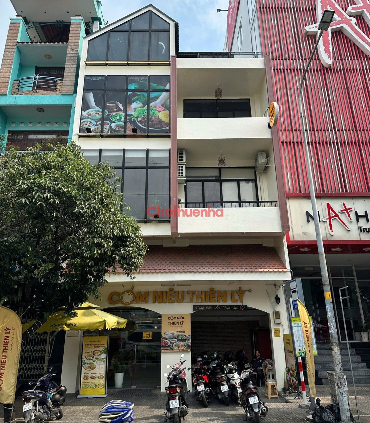 CHO THUÊ NHÀ MẶT TIỀN LẠC LONG QUÂN, PHƯỜNG 5, QUẬN 11