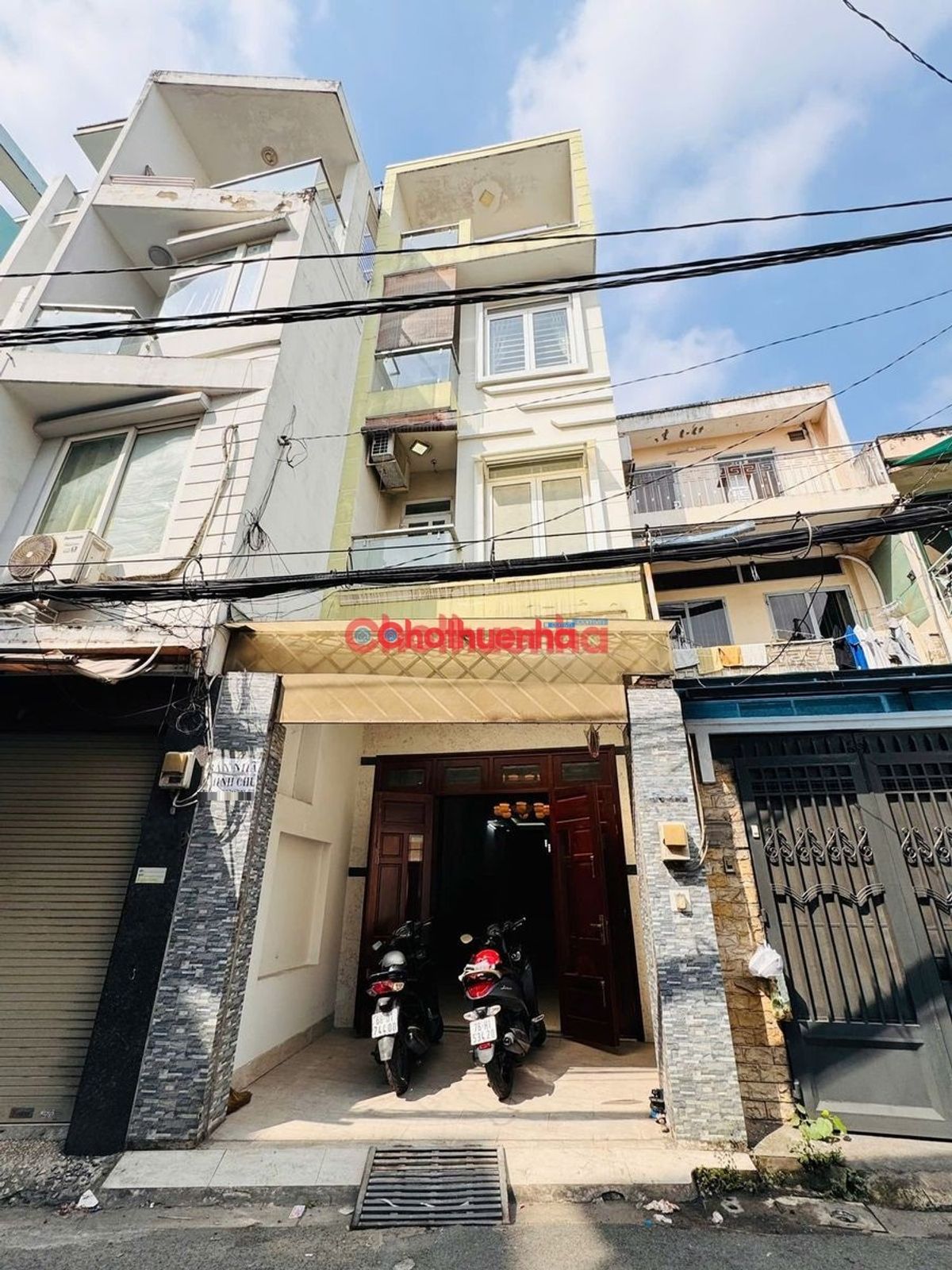 Cho thuê Nhà Nguyên căn đường Cô Giang p2, Phú Nhuận, 5PN có máy lạnh + 4WC