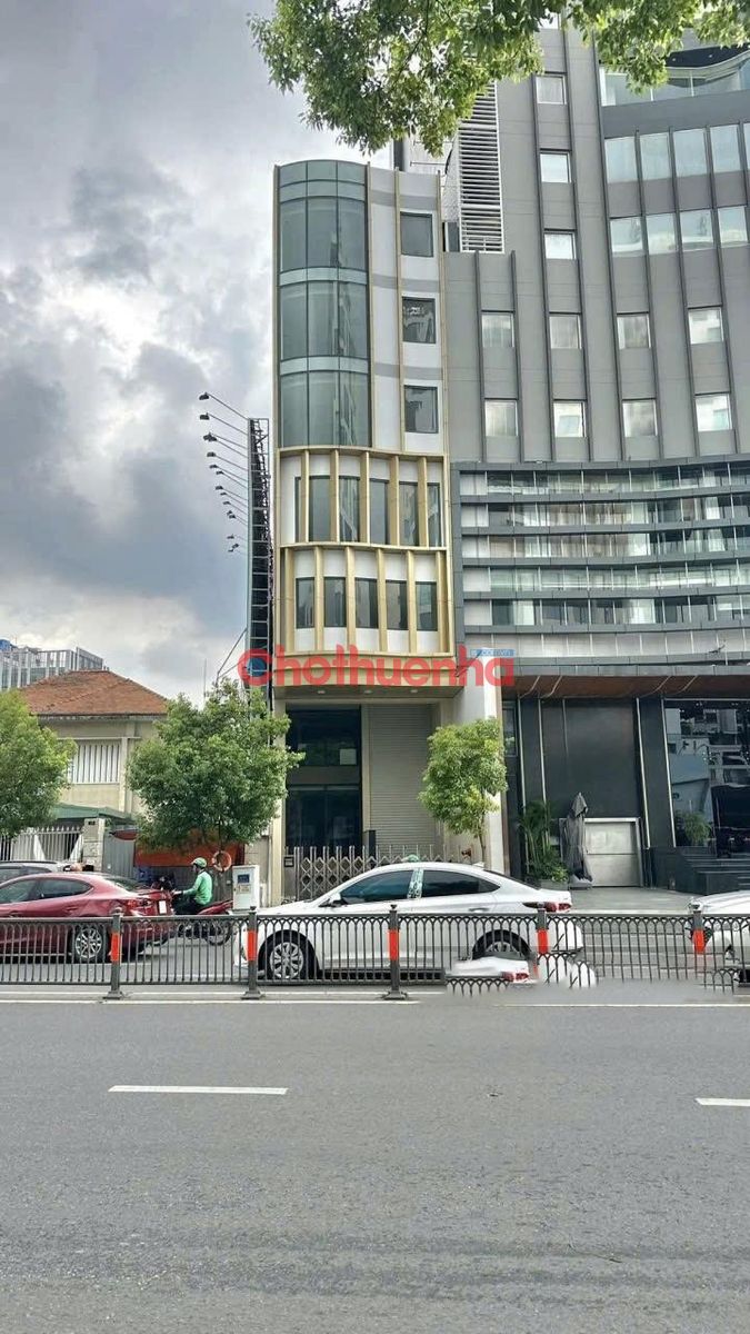 Cho thuê tòa nhà văn phòng mới xây tại 191 đường Nam Kỳ Khởi Nghĩa, Quận 3