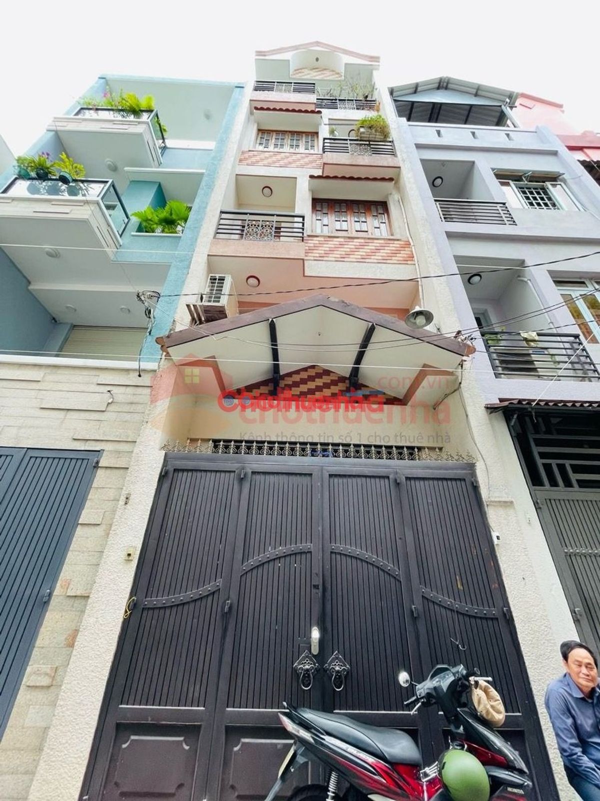 Cho thuê nhà Trường Sa, Phường 13, Quận Phú Nhuận - 4PN 5WC - Nhà Đẹp