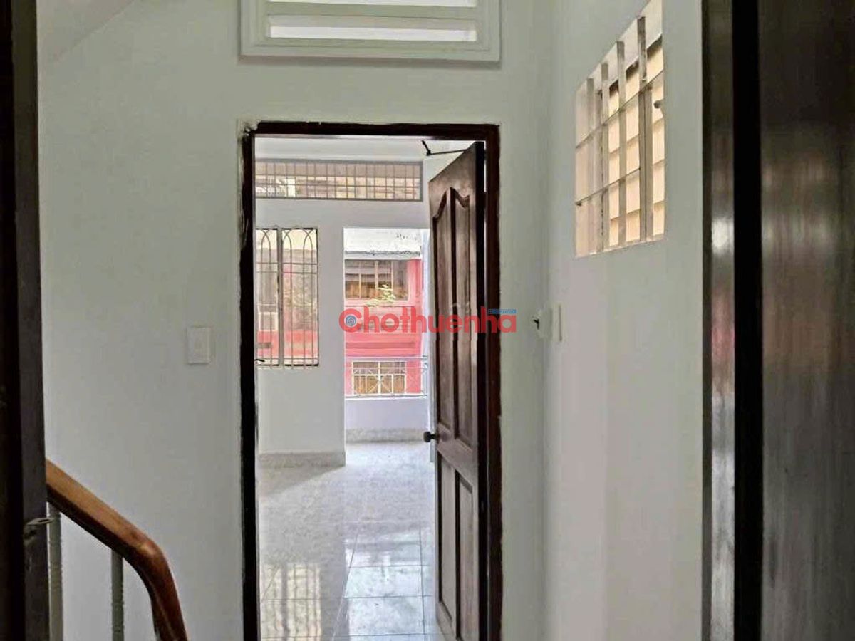 CHO THUÊ NHÀ MẶT TIỀN ĐƯỜNG TÂN PHƯỚC, PHƯỜNG 6, QUẬN 10