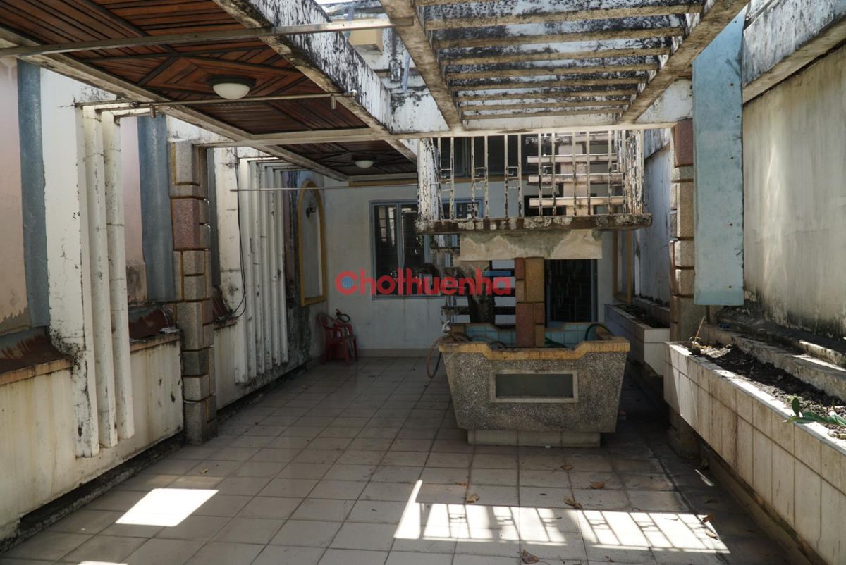 CHO THUÊ NHÀ MẶT TIỀN ĐƯỜNG 3/2 – P.11 (KHU VƯỜN LÀI), QUẬN 10 | DTST ~ 272m2
