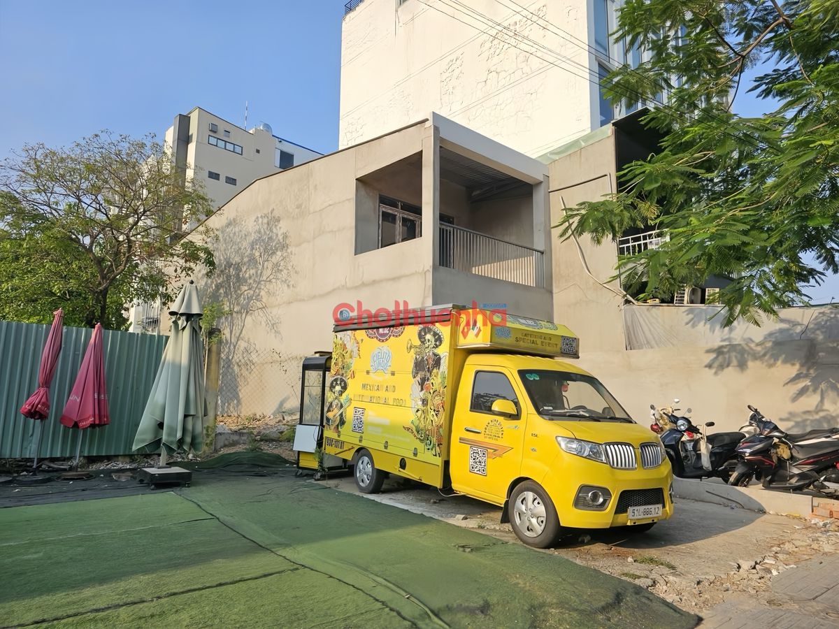 CHO THUÊ NHÀ MẶT TIỀN KINH DOANH ĐƯỜNG XUÂN THUỶ - QUẬN 2 - DTSD 240m2