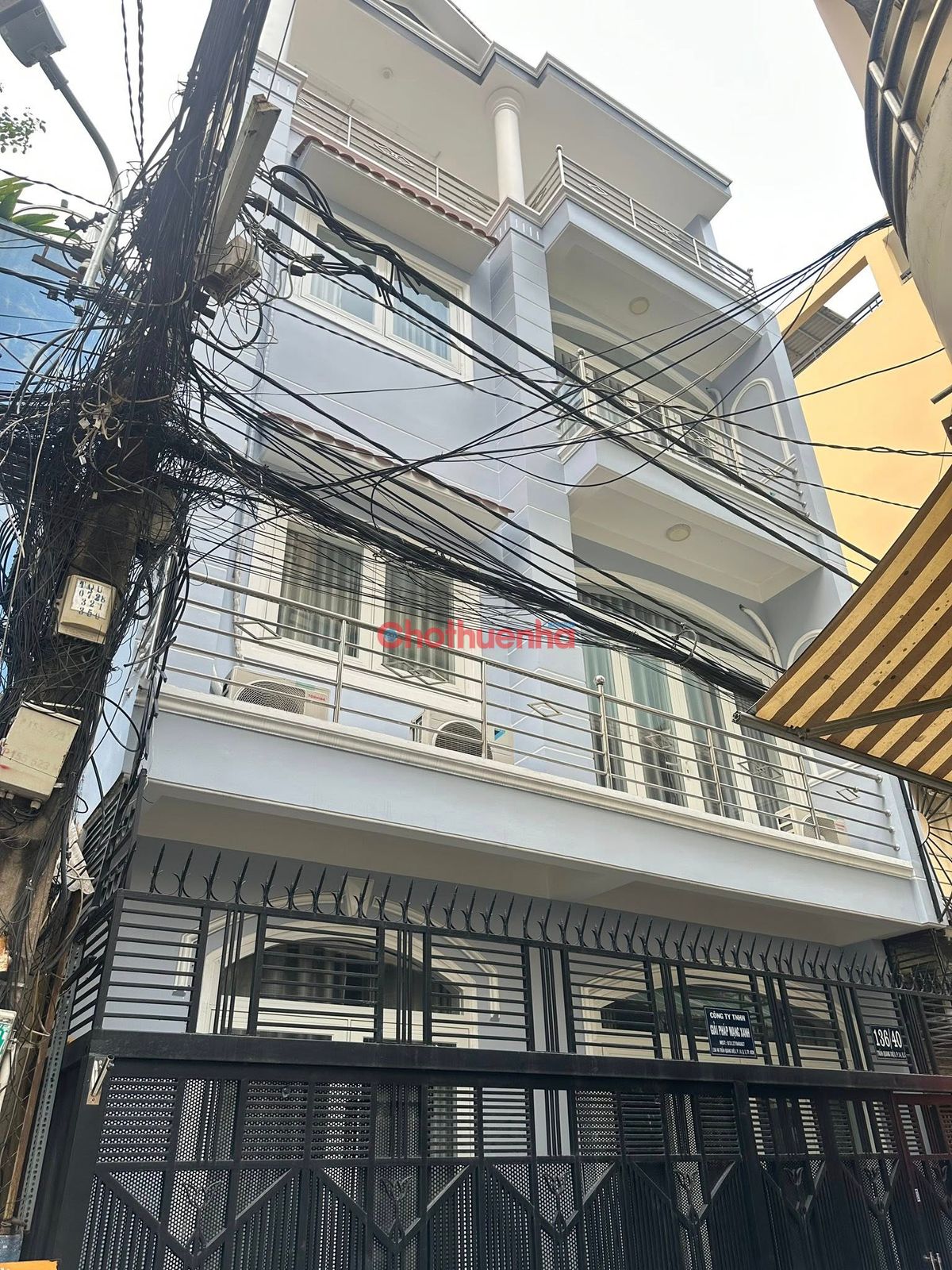 CHO THUÊ NHÀ NGUYÊN CĂN ĐƯỜNG TRẦN QUANG DIỆU, QUẬN 3  - NGANG 6M - 4PN-5WC