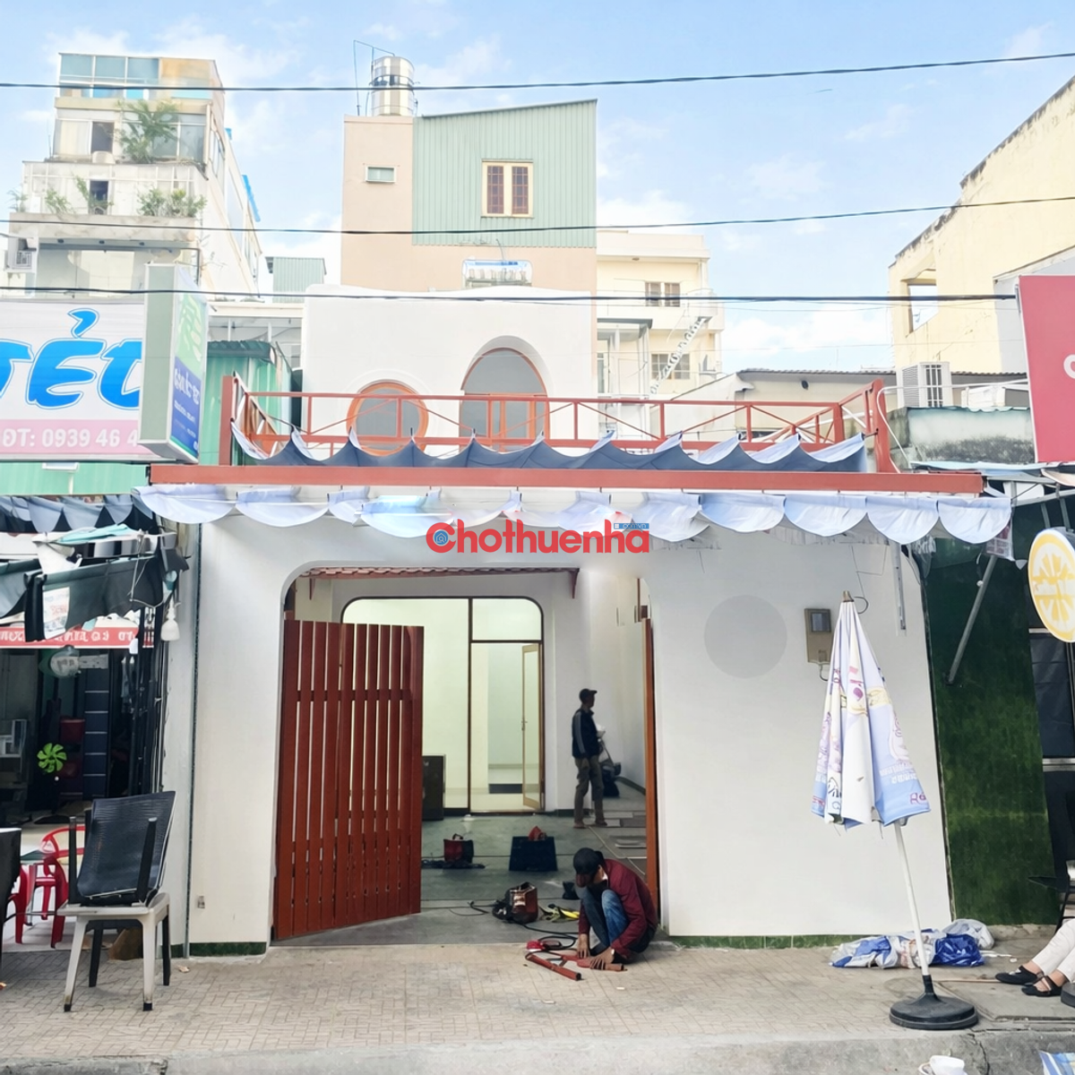 CHO THUÊ NHÀ NGUYÊN CĂN LÊ VĂN SỸ Q3 - NHÀ CÓ SÂN VILLA MINI 