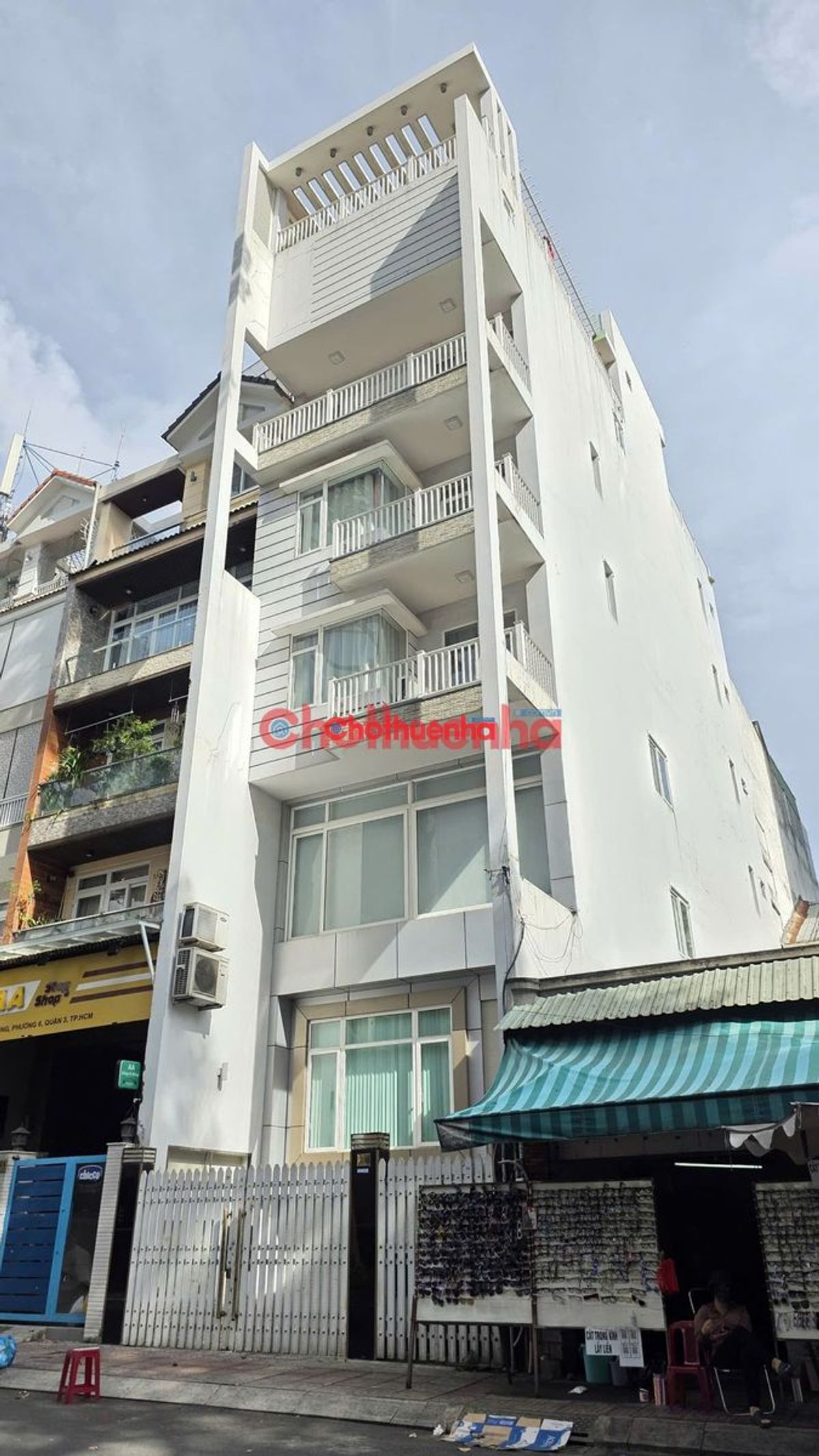 CHO THUÊ TOÀ NHÀ HỒ XUÂN HƯƠNG, QUẬN 3 - ĐỐI DIỆN NHÀ THI ĐẤU