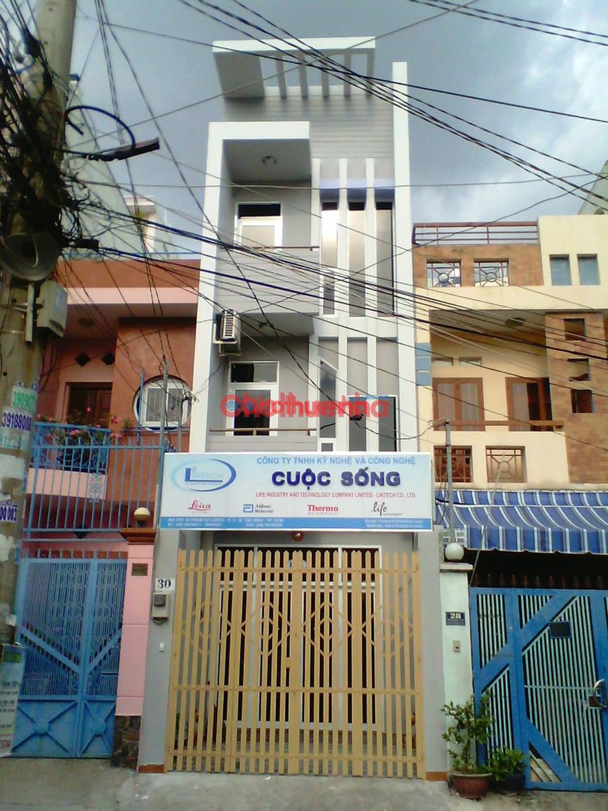 CHO THUÊ NHÀ NGUYÊN CĂN QUẬN TÂN BÌNH. VỊ TRÍ ĐẸP, THUẬN TIỆN