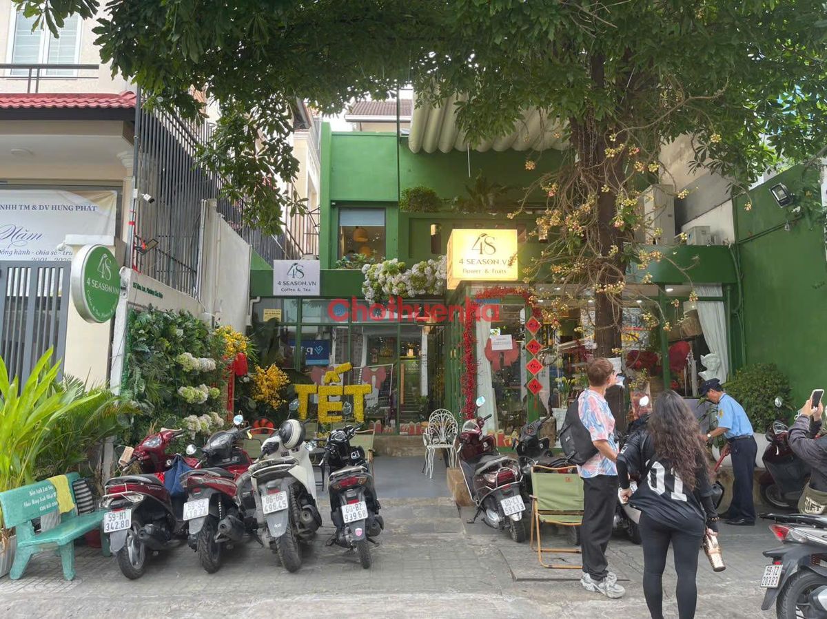 Cho thuê nhà mặt tiền đường Hoa Lan,Quận Phú Nhuận.