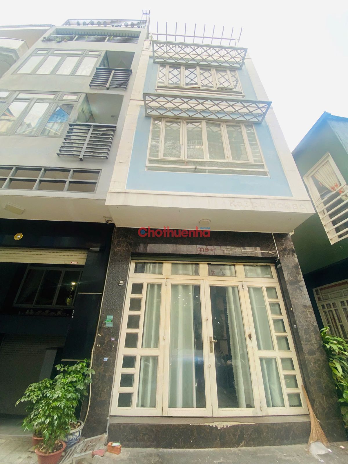 CHO THUÊ NHÀ MẶT TIỀN HOA LÀI PHÚ NHUẬN - NHÀ MỚI - 3 LẦU 4PN 