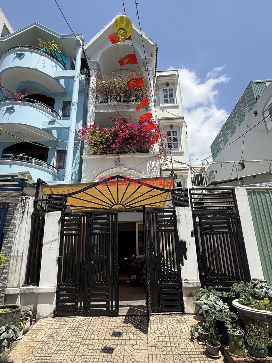 CHO THUÊ NHÀ MẶT TIỀN ĐƯỜNG 33 TRẦN NÃO - Quận 2  DT 6x23