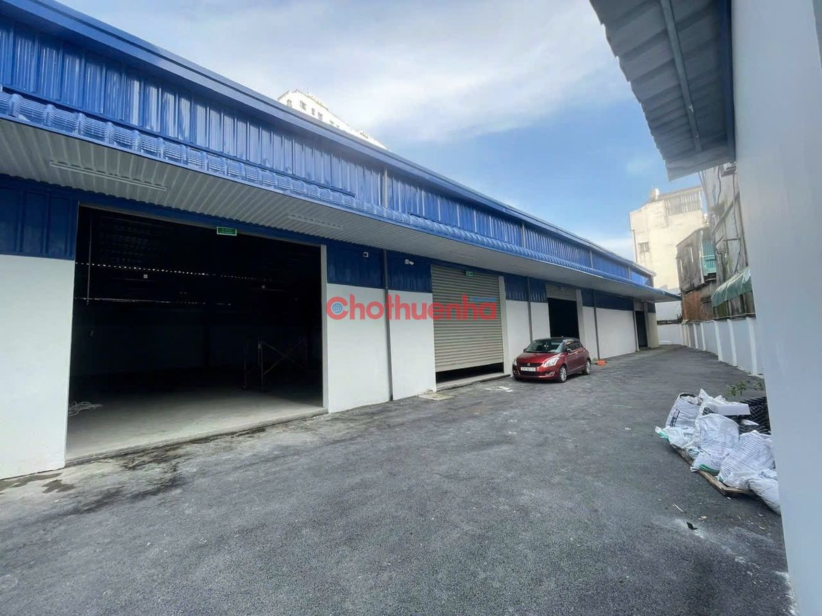 CHO THUÊ KHO XƯỞNG – MẶT TIỀN ĐƯỜNG VÕ VĂN KIỆT, QUẬN 5, DT 1473m2