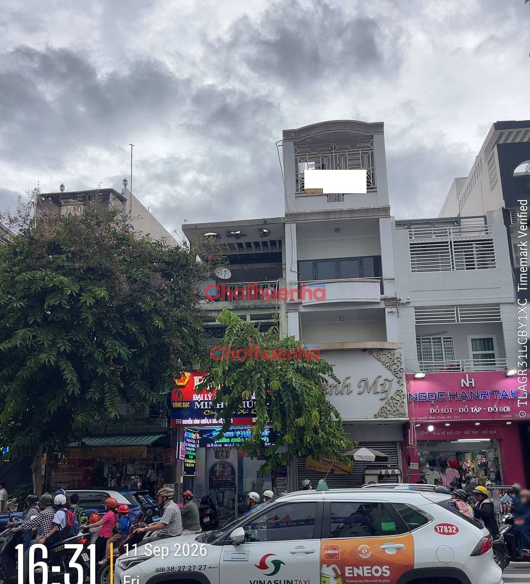 Cho thuê nhà nguyên căn đường Nguyễn Đình Chiểu, Phường 4, Quận 3.