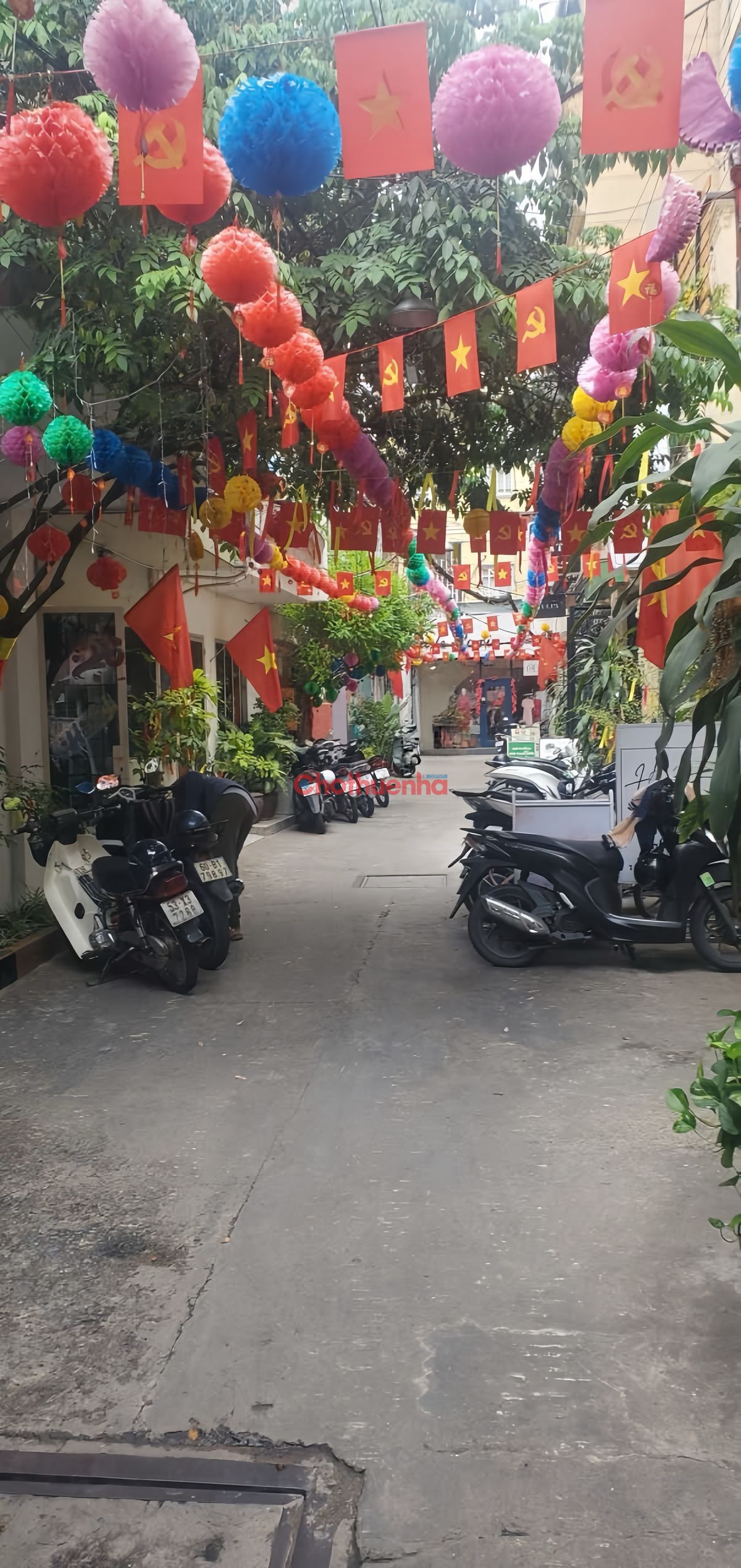 Cho thuê nhà Nguyễn Thị Minh Khai, Phường Bến Nghé, Quận 1. DT : 5x10