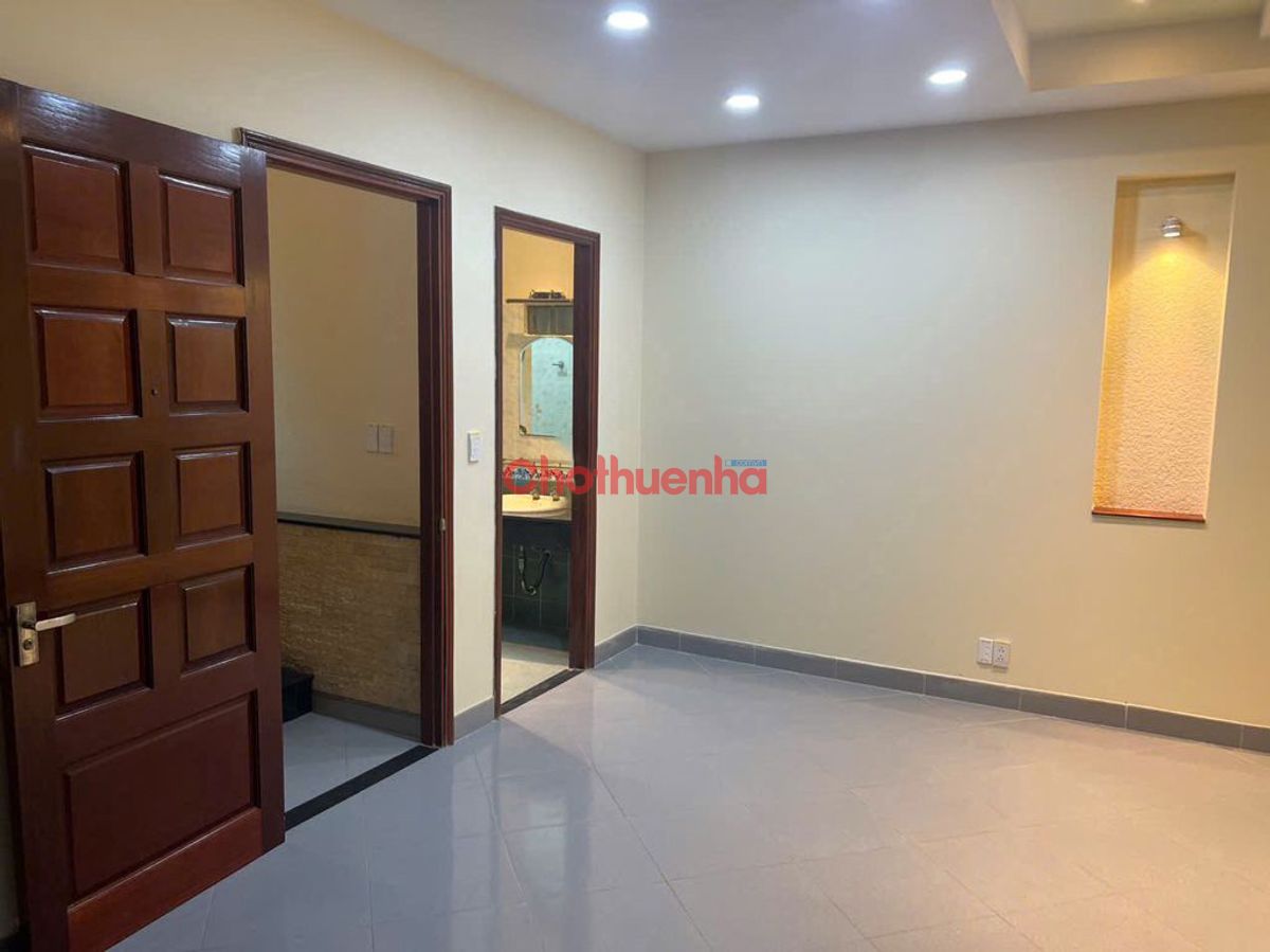 CHO THUÊ NHÀ MẶT TIỀN PHAN TÂY HỒ, P.7, PHÚ NHUẬN – CÓ HẦM, DIỆN TÍCH LỚN