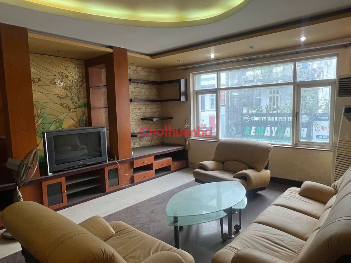 Cho thuê nhà mặt tiền đường Dương Tử Giang Phường 12 Quận 5 vị trí đẹp