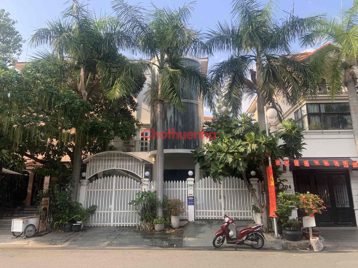 CHO THUÊ NHÀ MẶT TIỀN PHẠM THÁI BƯỜNG QUẬN 7 NGANG 10M FULL NỘI THẤT KHAI THÁC VĂN PHÒNG