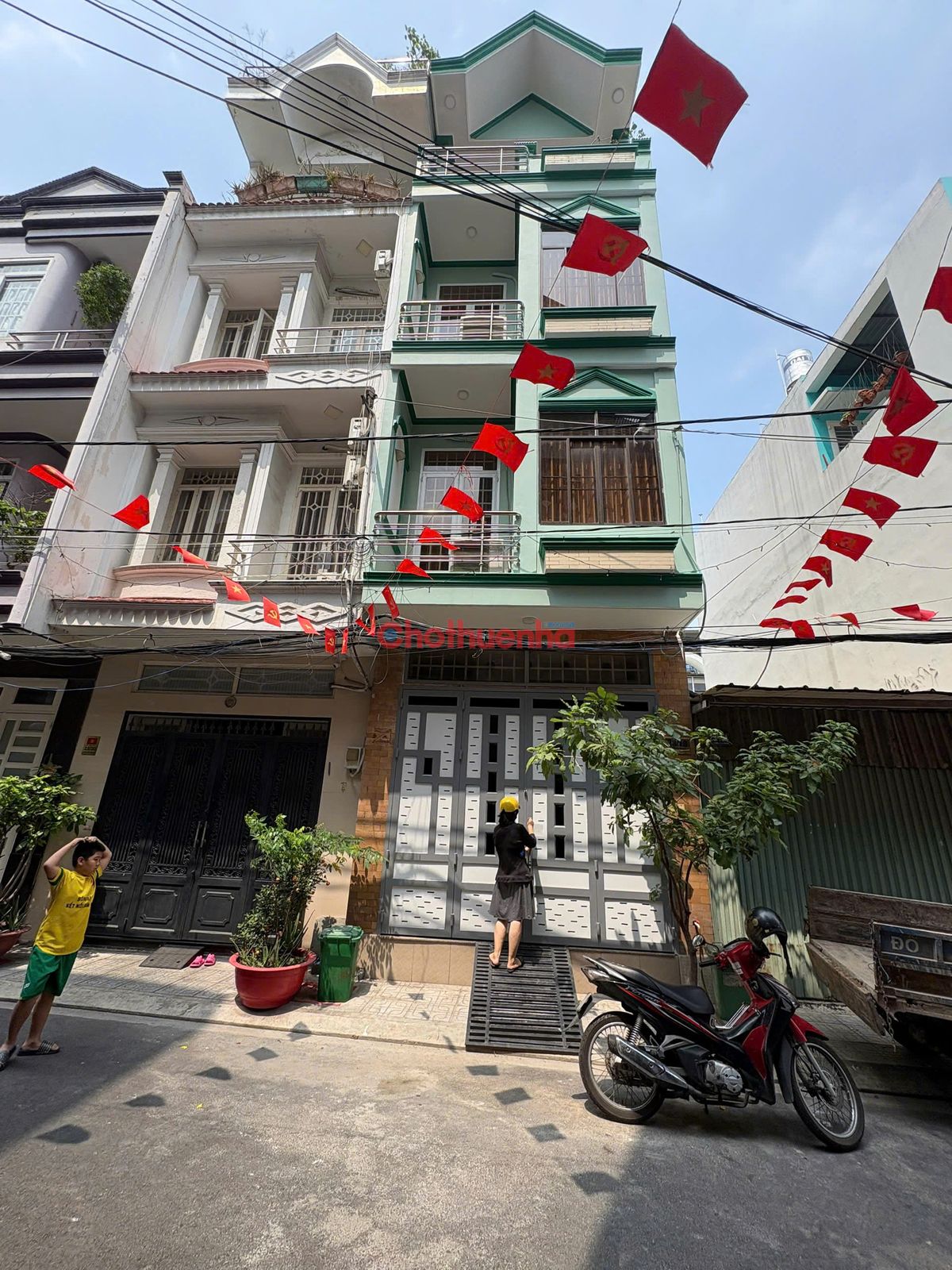 Cho Thuê Nhà Tân Bình 5PN, full máy lạnh - Nhà mới đẹp, sạch sẽ