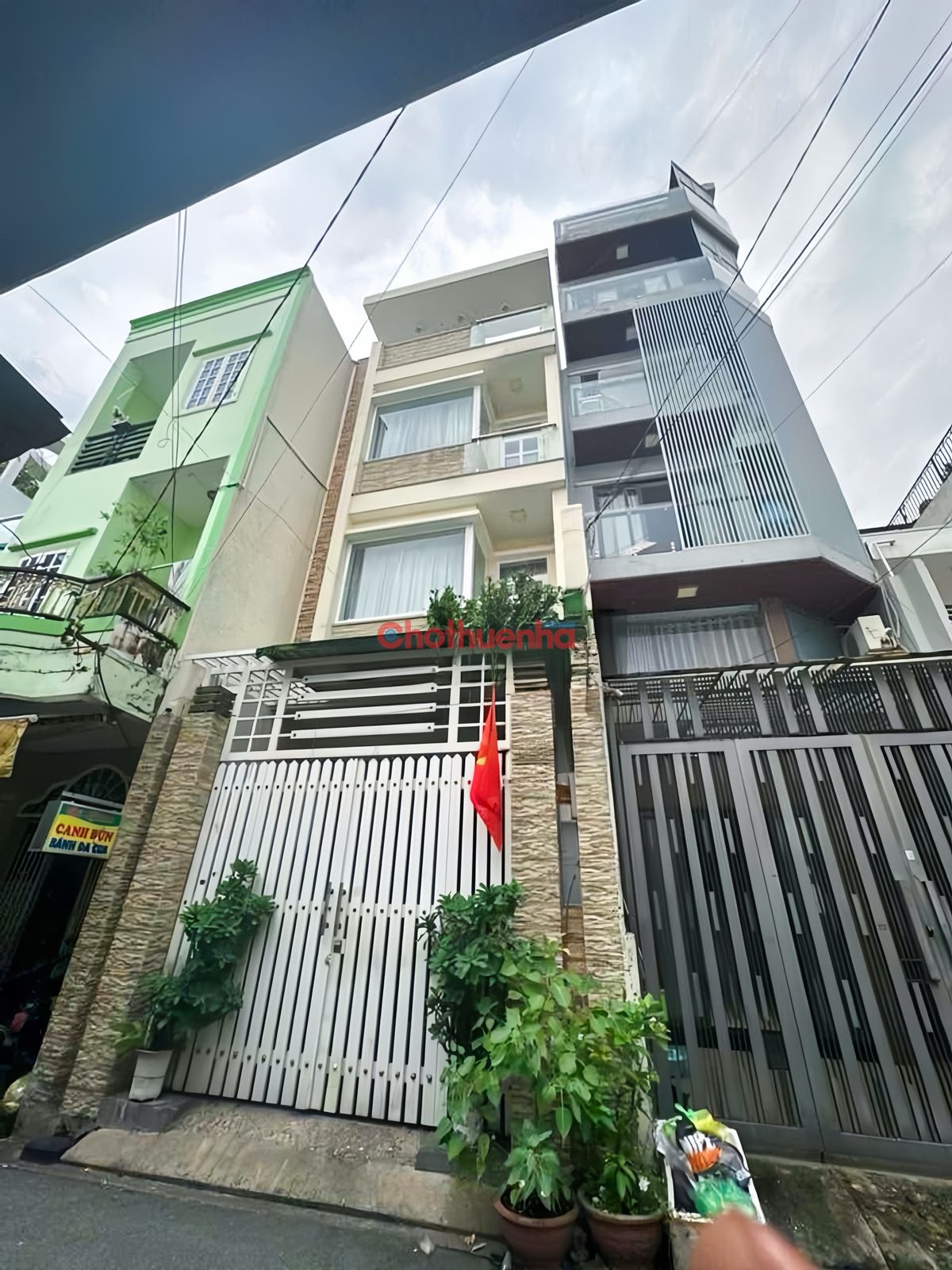 CHO THUÊ NHÀ NGUYÊN CĂN ĐƯỜNG CMT8 - Quận Tân Bình - KINH DOANH TỰ DO
