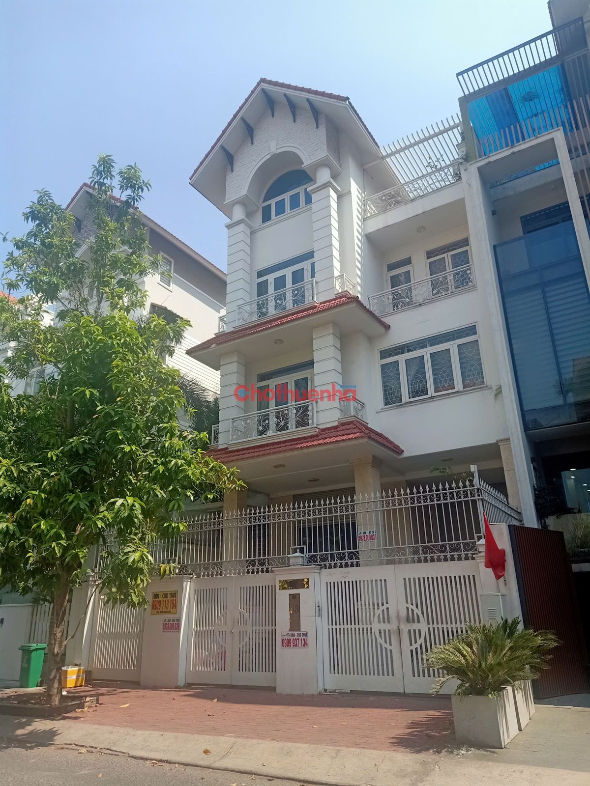 CHO THUÊ NHÀ HIMLAM QUẬN 7 ĐƯỜNG SỐ 7 DIỆN TÍCH 10X20M CÓ HẦM 9PN KHAI THÁC Ở VÀ VĂN PHÒNG