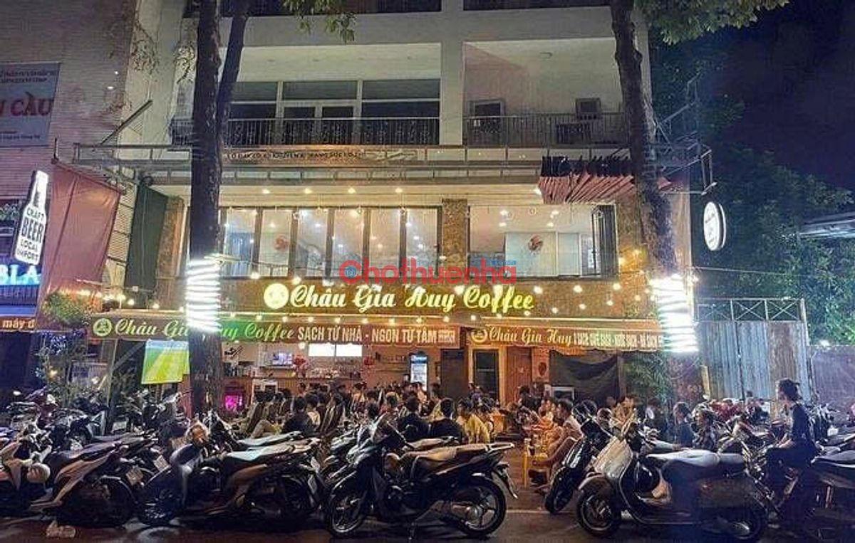 Cho thuê mặt bằng góc 2 mặt tiền tại địa chỉ 871 ĐƯỜNG Hoàng Sa, Phường 9, Quận 3