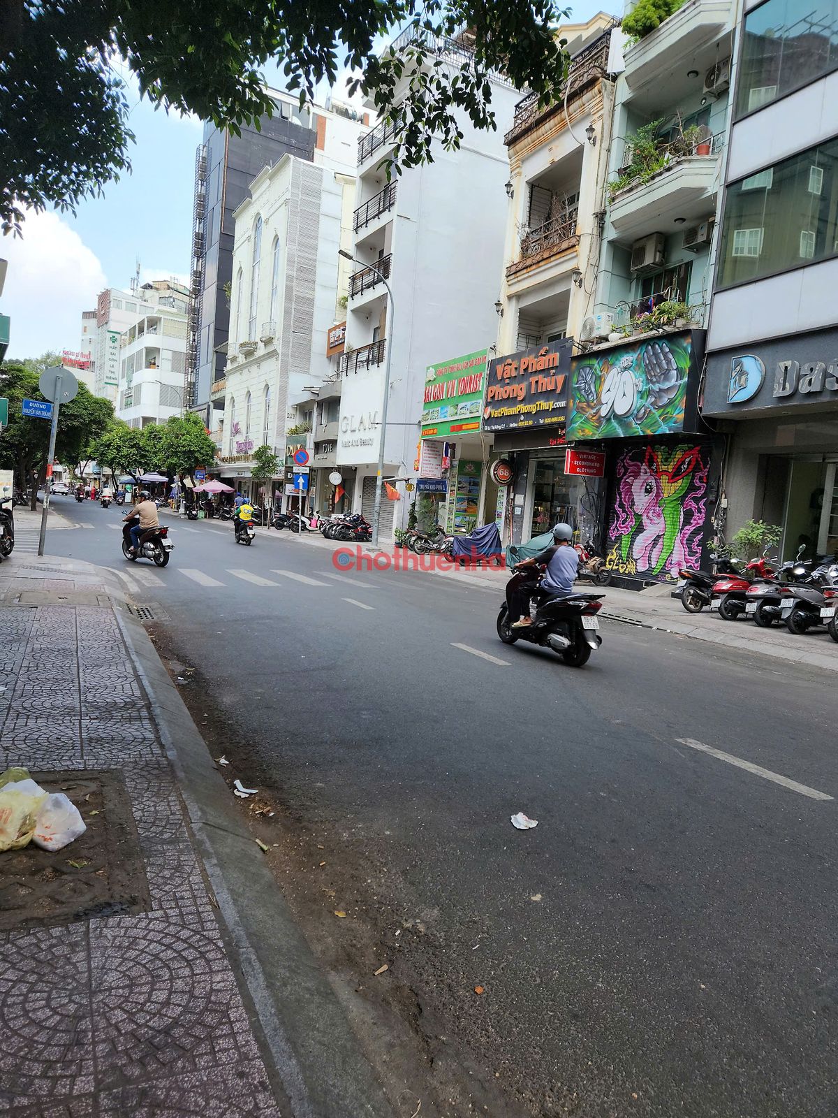 CHO THUÊ NHÀ MẶT TIỀN 58 LÊ THỊ RIÊNG – P. BẾN THÀNH, QUẬN 1