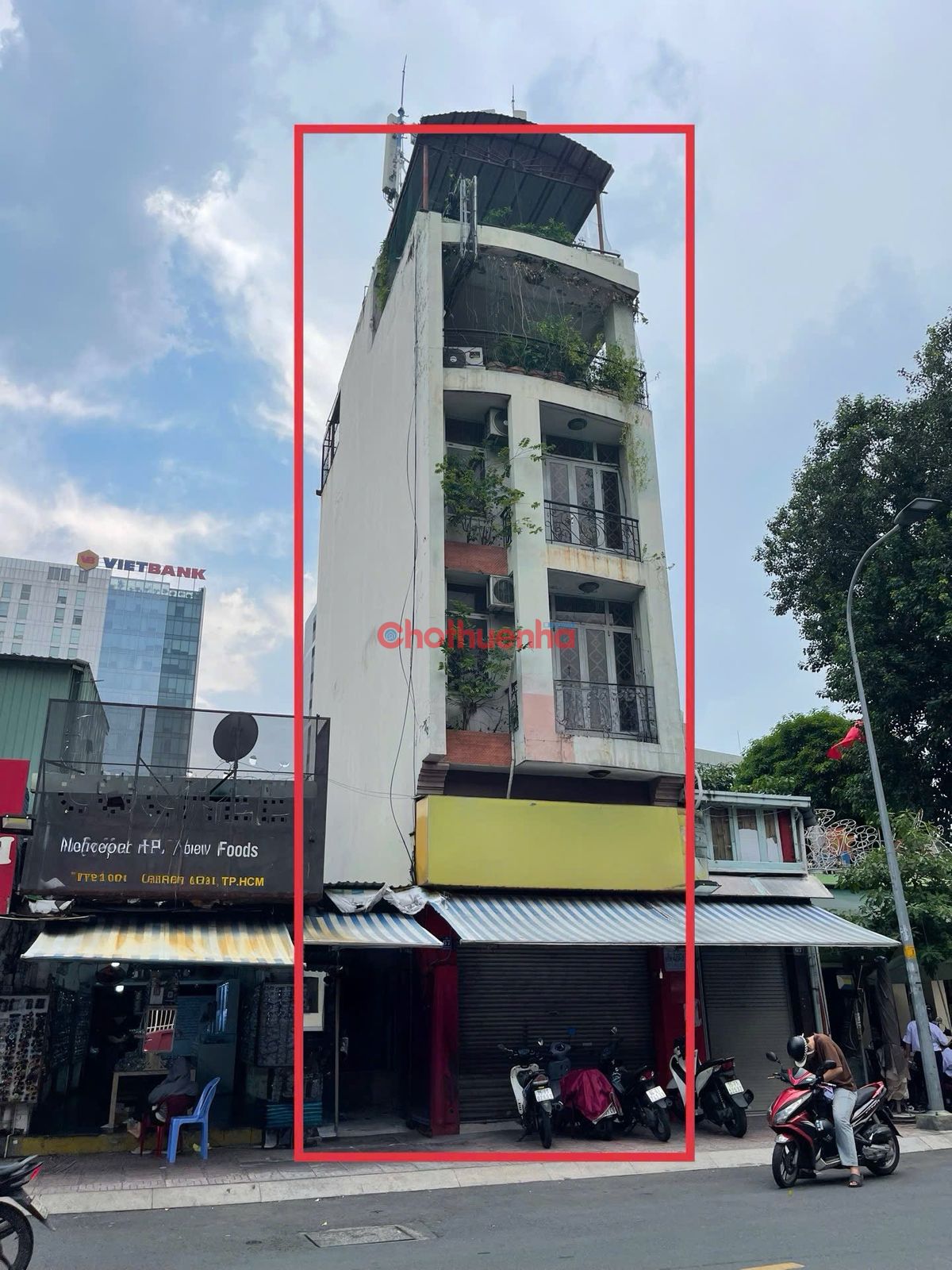 CHO THUÊ NHÀ MẶT TIỀN HỒ XUÂN HƯƠNG, QUẬN 3 - DT NGANG 4.5x13M 
