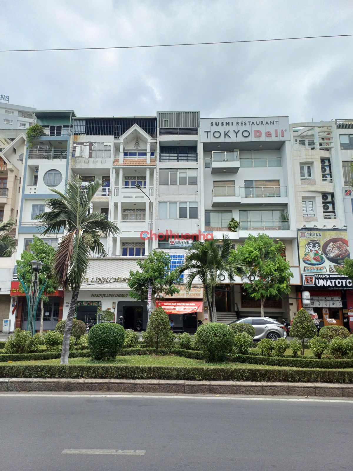CHO THUÊ NHÀ ĐƯỜNG PHAN XÍCH LONG - THANG MÁY - 8 TẦNG
