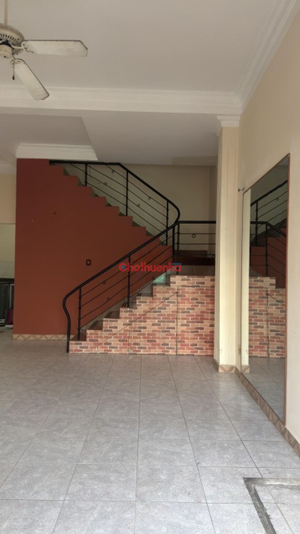 CHI THUÊ NHÀ NGUYÊN CĂN ĐƯỜNG CMT8 - QUẬN 10