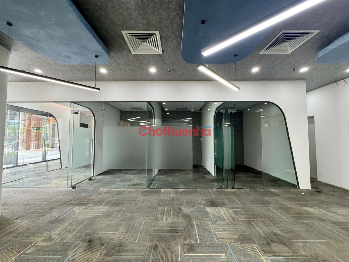 Cho thuê sàn văn phòng cao cấp tại địa chỉ 118 Đường 3/2, Phường 12, Quận 10, 285m2