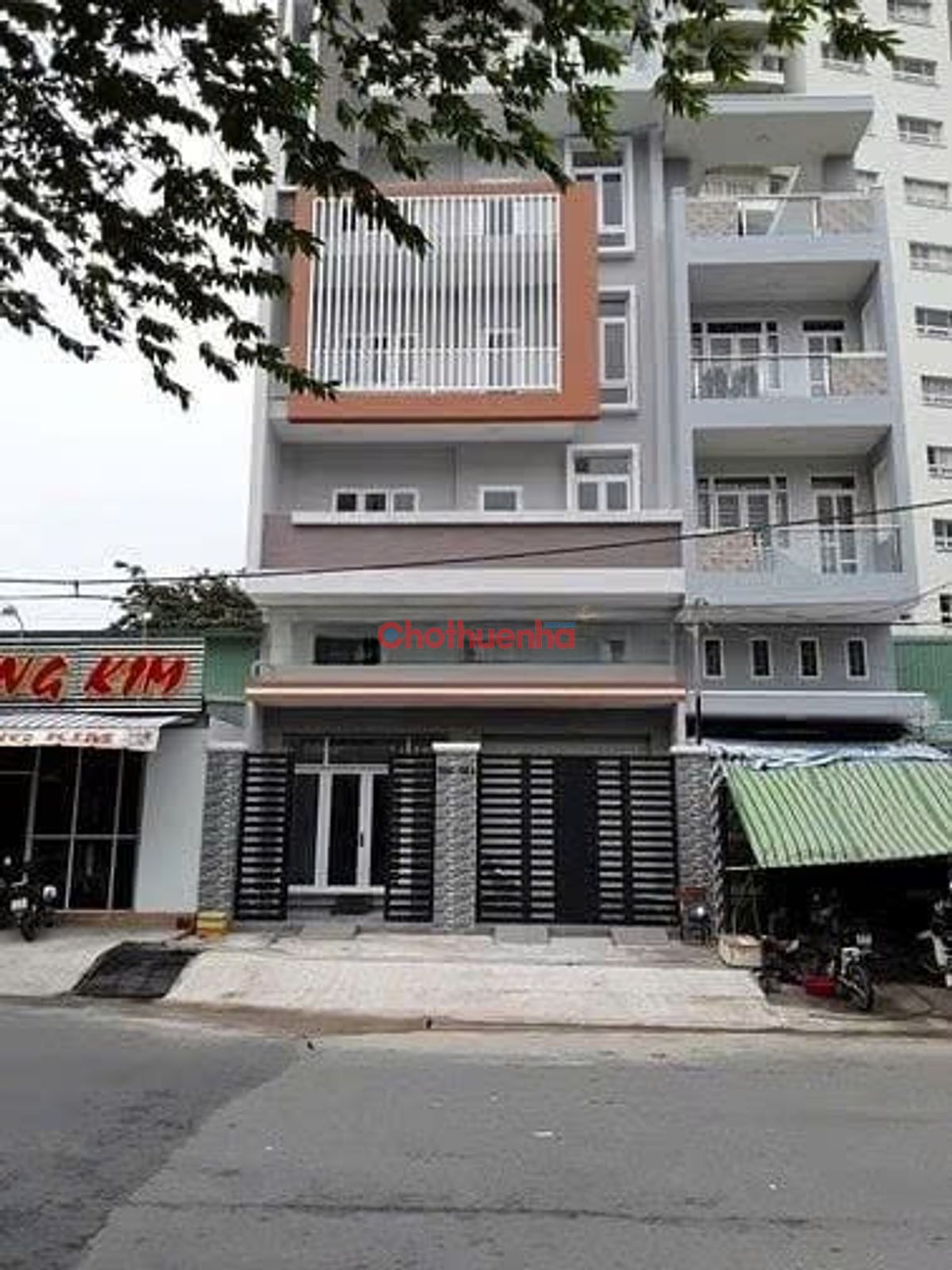 CHO THUÊ NHÀ ĐƯỜNG CHỢ LỚN - QUẬN 6 - DT 8x15