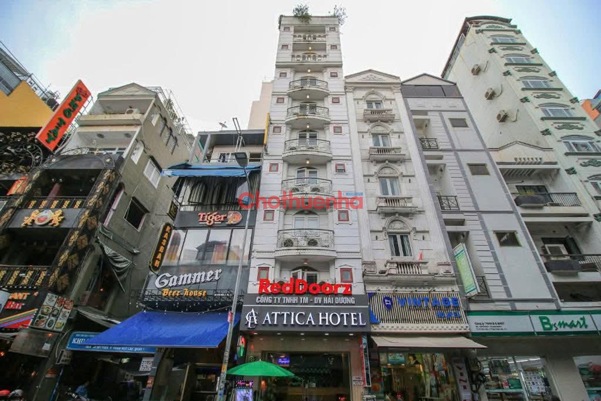 CHO THUÊ KHÁCH SẠN BÙI VIỆN QUẬN 1 35 PHÒNG 9 TẦNG NỞ HẬU KHAI THÁC DÒNG TIỀN CAO