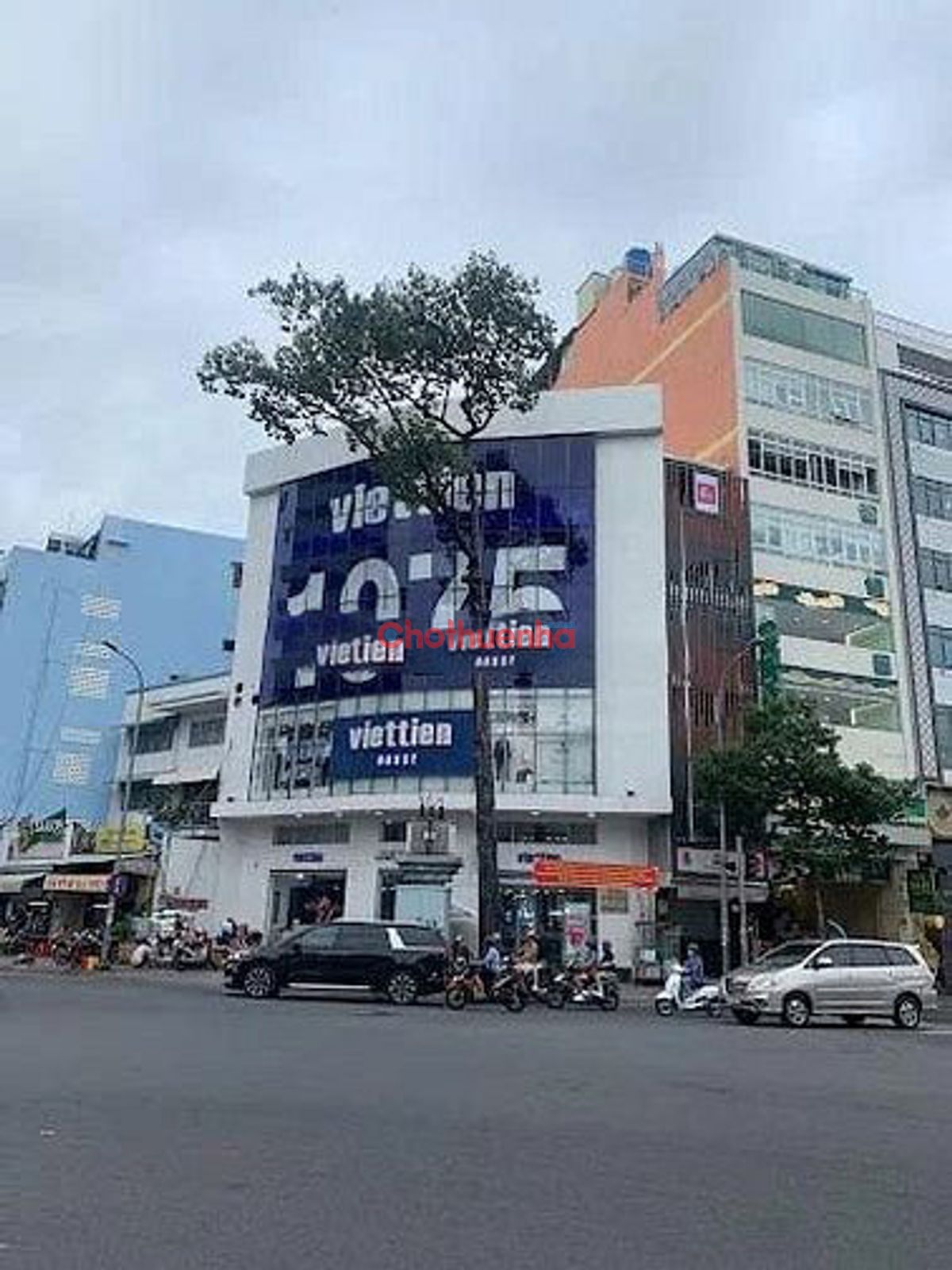 Cho thuê nhà mặt tiền tại 96 Nguyễn Tri Phương, P.7, Q.5, 10x14m