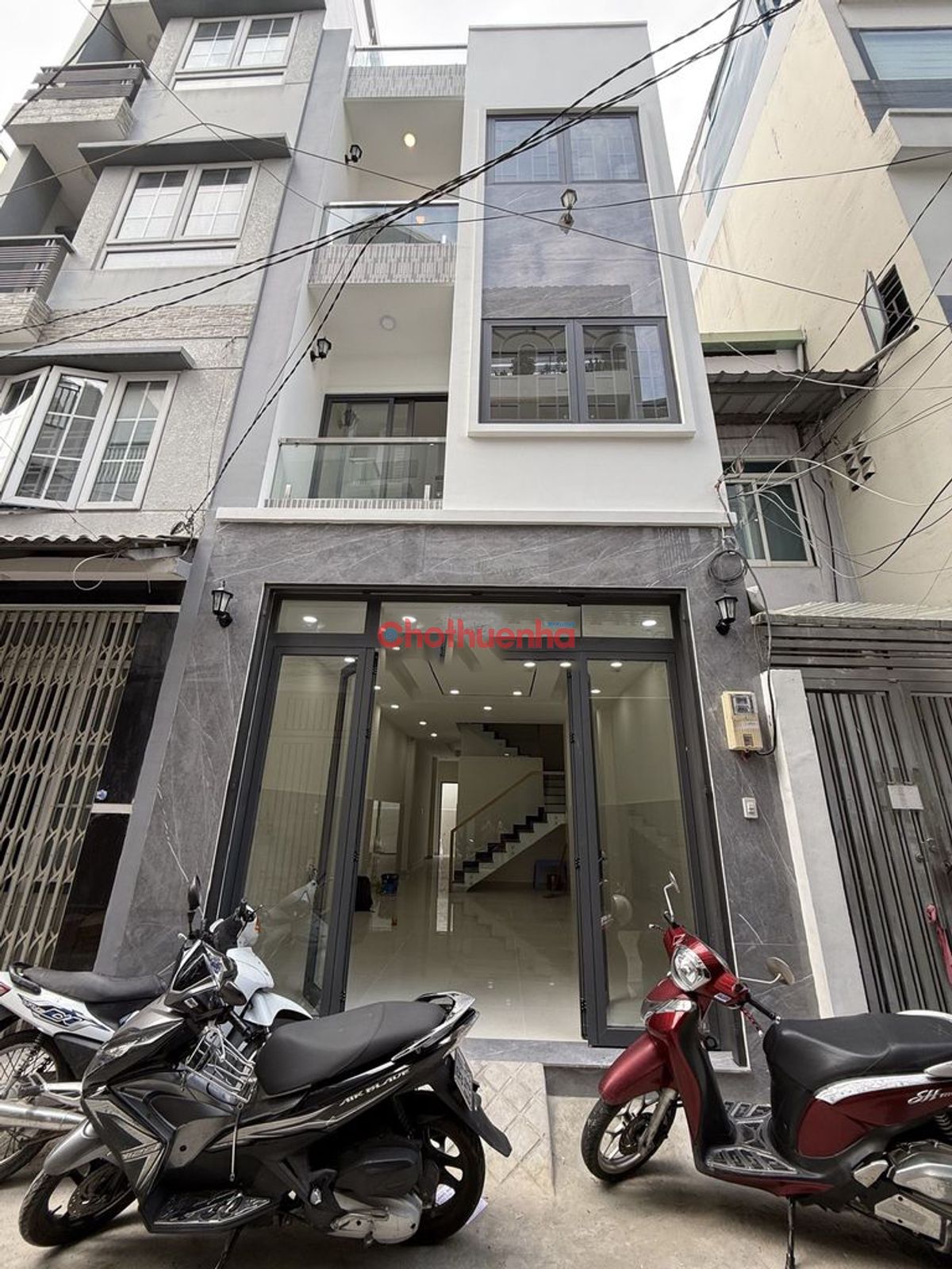 NHÀ MỚI ĐẸP – TÂN SƠN NHẤT (TÂN BÌNH) - 4PN – 5WC, HẺM XE HƠI, GIÁ 22TR