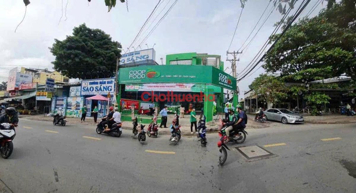 Cho thuê căn góc 2 mặt tiền 88 Đình Phong Phú, phường Tăng Nhơn Phú, Thủ Đức, 12x31m