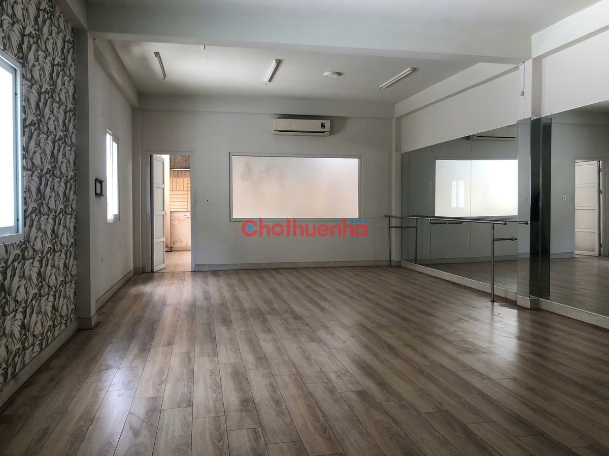 CHO THUÊ NHÀ MẶT TIỀN ĐƯỜNG LÊ ĐẠI HÀNH - NGANG 5M 