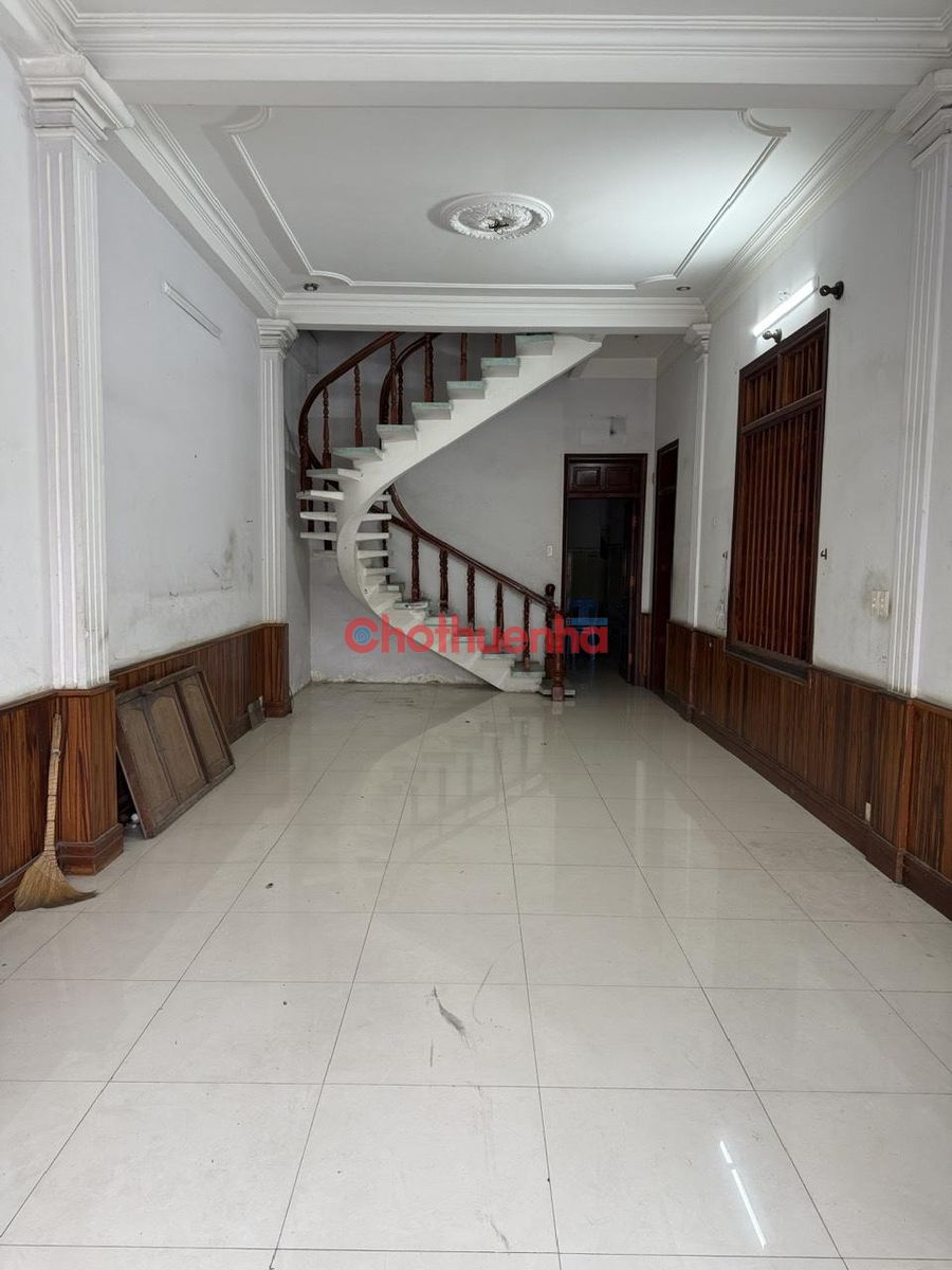 CHO THUÊ NHÀ MẶT TIỀN TÂN SƠN, TÂN BÌNH – GẦN SÂN BAY – KD ĐA NGÀNH