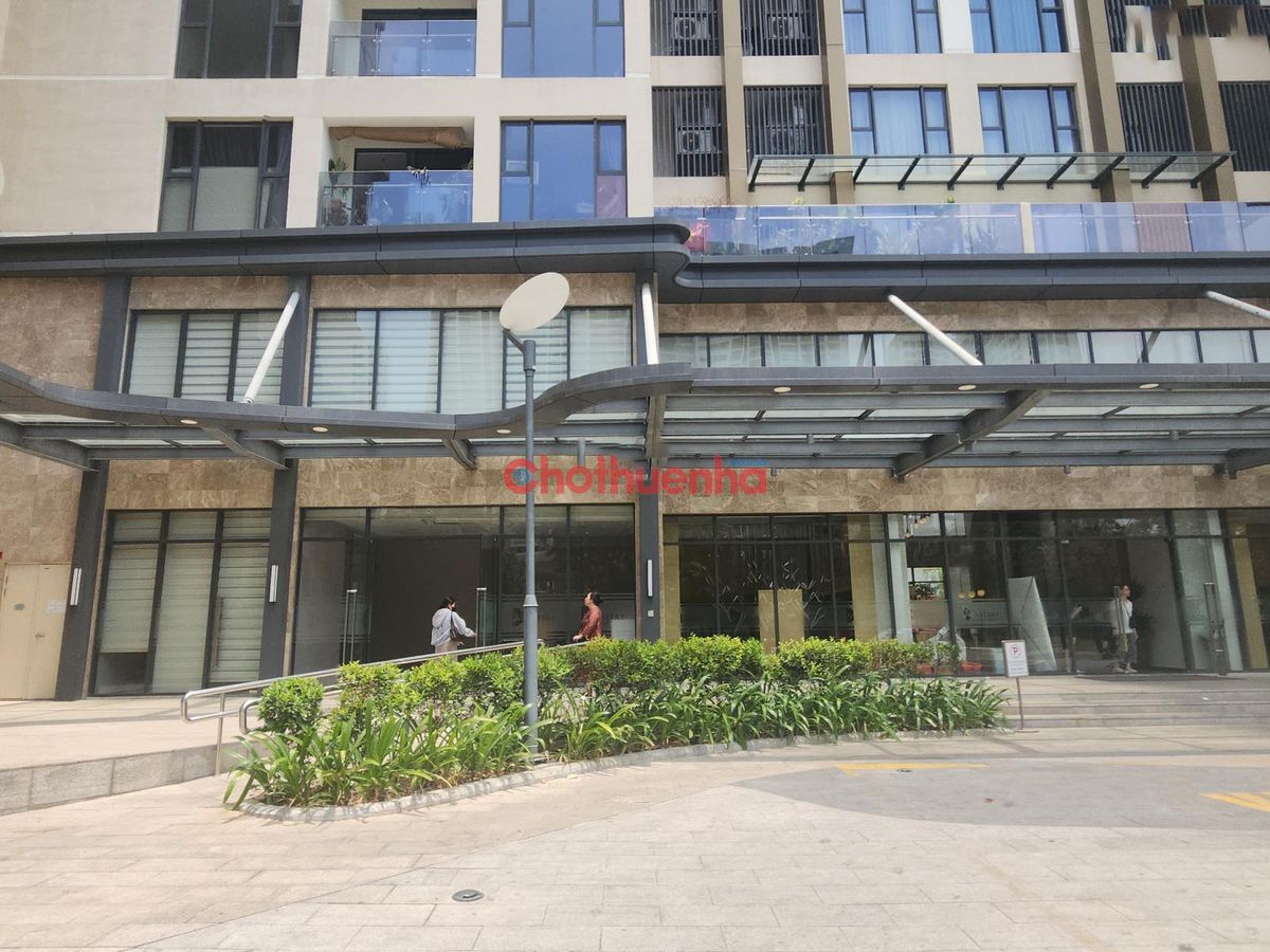 CHO THUÊ SHOPHOUSE E2.11 – MASTERI CENTRE POINT, VINHOMES CENTRAL PARK
