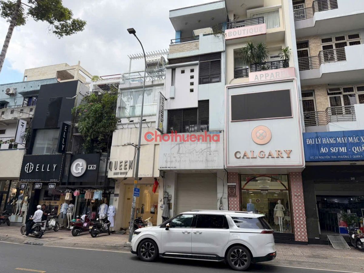 Cho thuê nhà mặt tiền tại Nguyễn Trãi, Phường 3, Quận 5, 4x26m