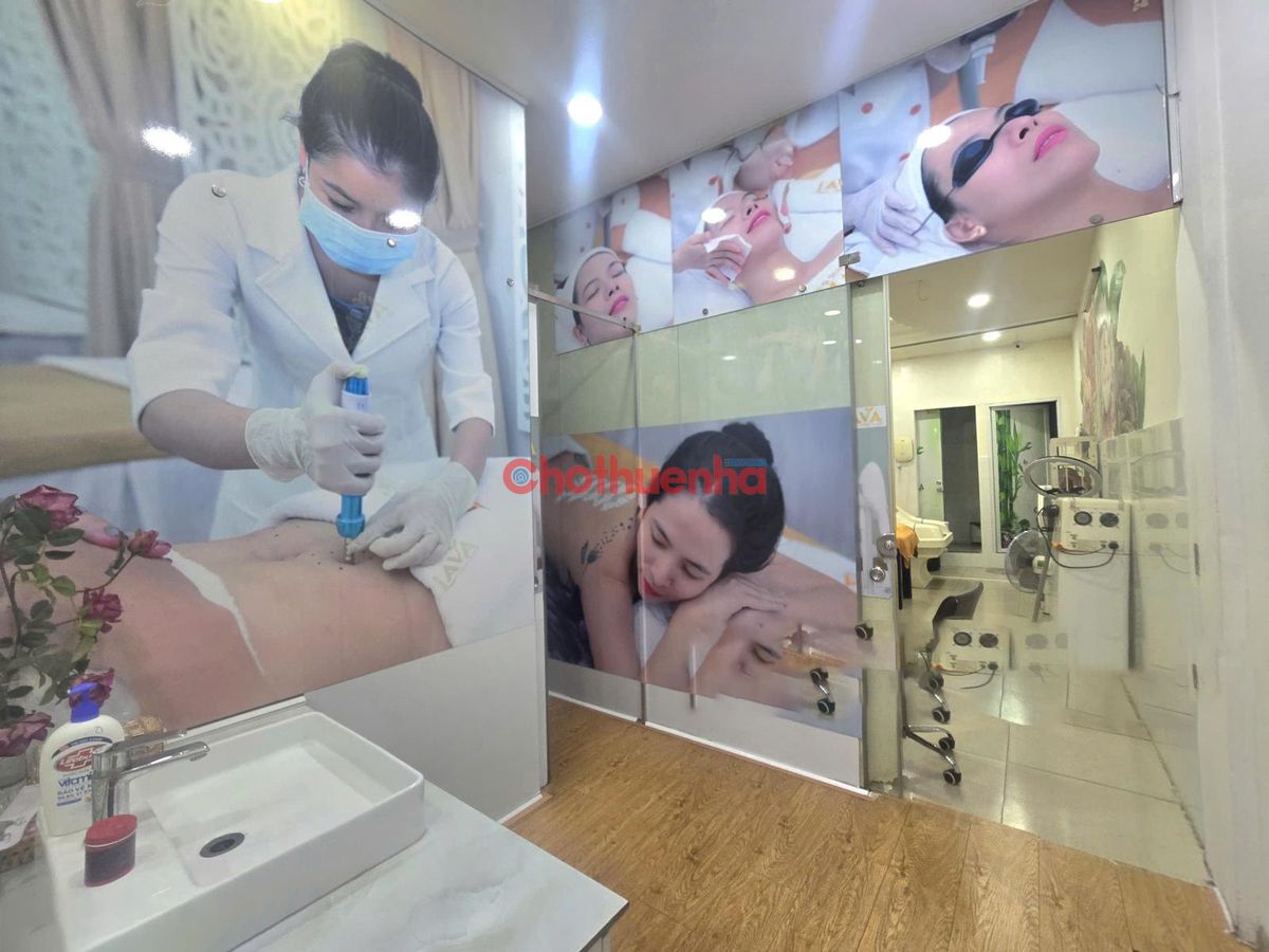 CHO THUÊ NHÀ MẶT TIỀN ĐƯỜNG 3/2 - QUẬN 10 - KINH DOANH SIÊU HOT