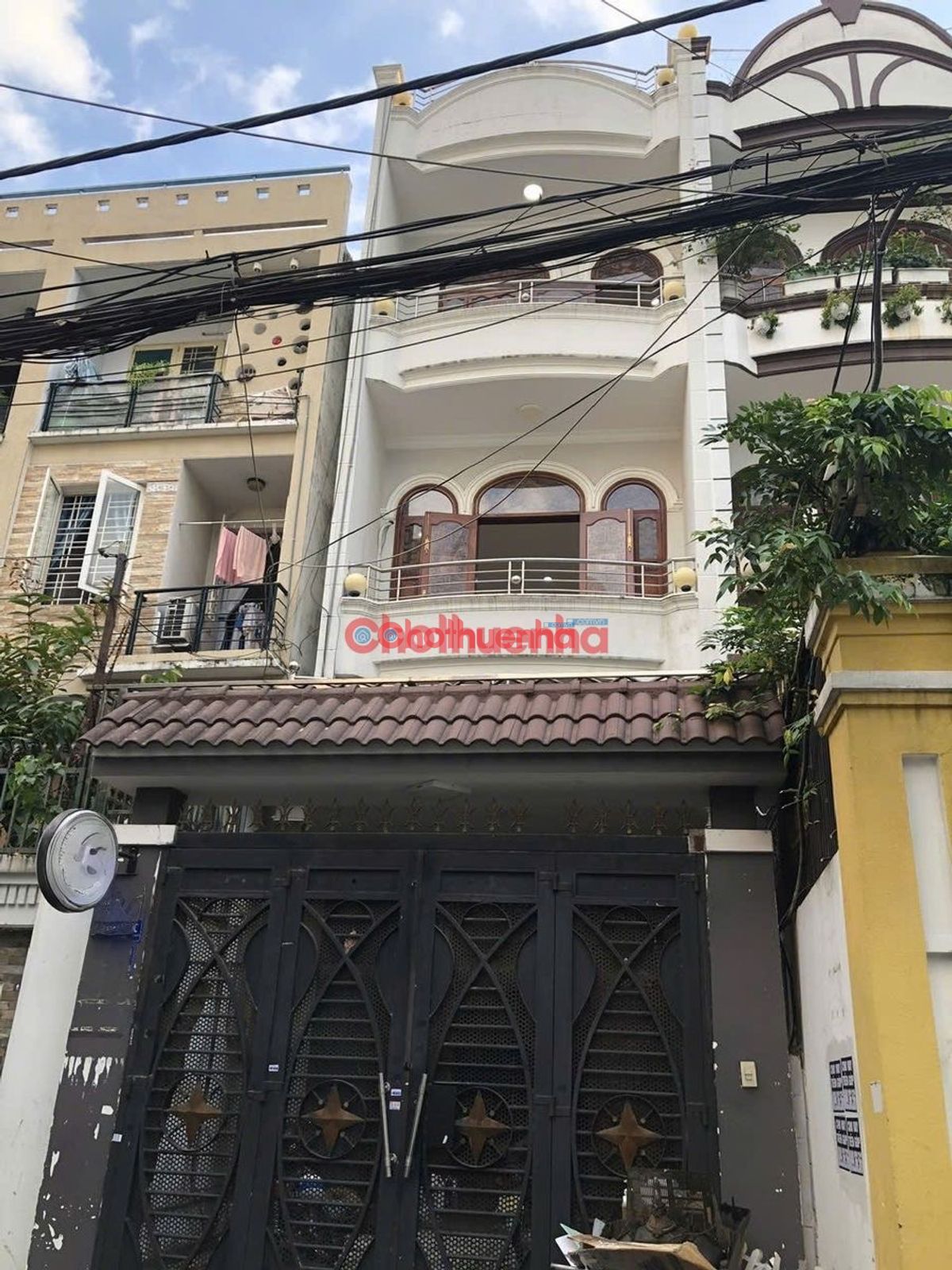 CHO THUÊ NHÀ HẺM Ô TÔ ĐƯỜNG NÚI THÀNH, TÂN BÌNH – 4.4x27M