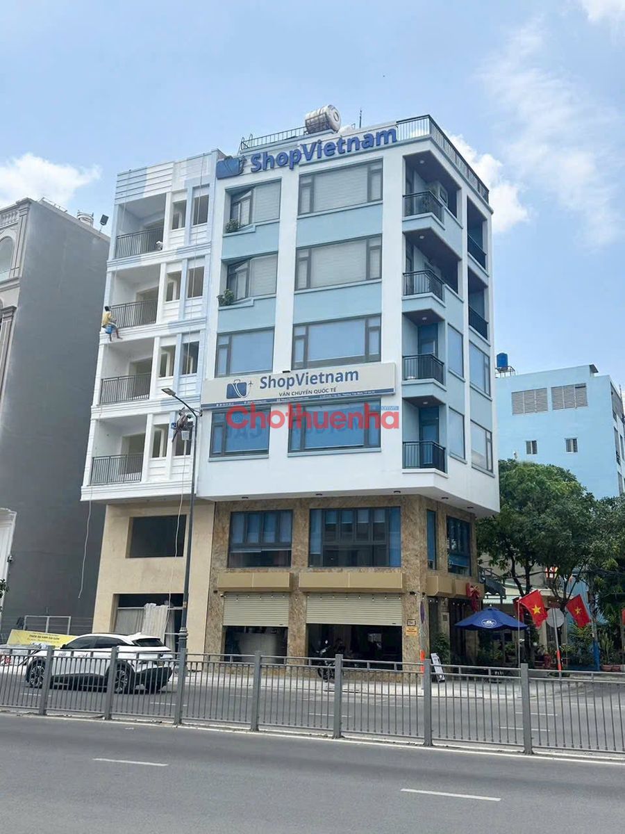 Cho thuê nhà nguyên căn góc 3 mặt tiền đường Trần Văn Dư, Quận Tân Bình