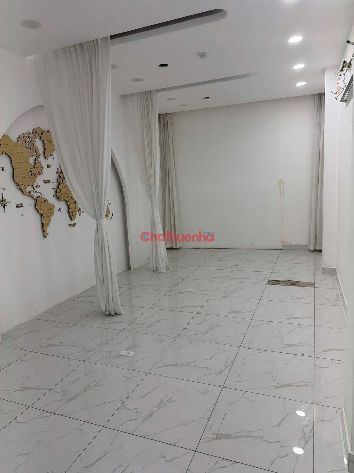 CHO THUÊ TÒA NHÀ MẶT TIỀN ĐƯỜNG 3/2 – PHƯỜNG 11, QUẬN 10. 7 TẦNG THANG MÁY VÀ PCCC